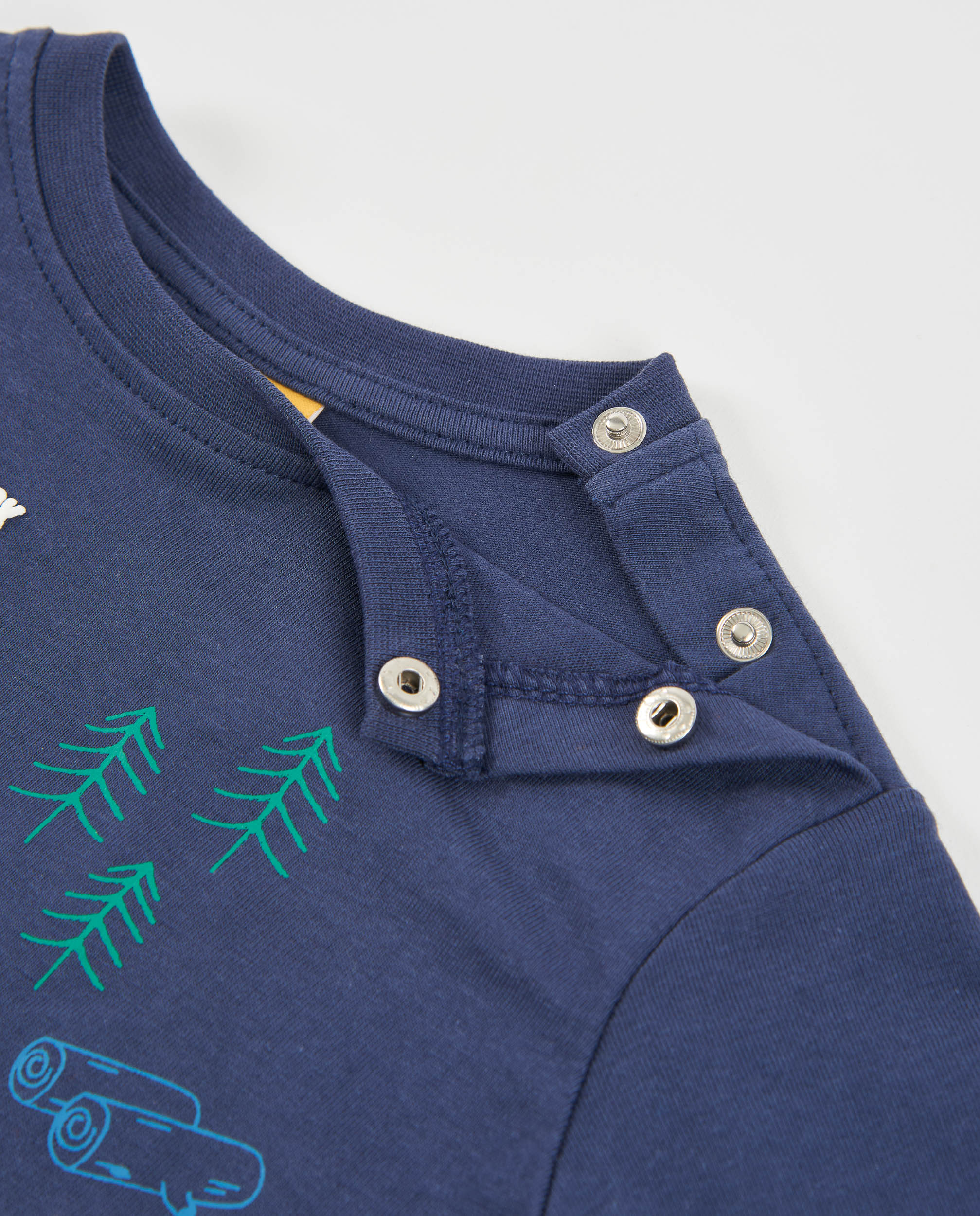 Camiseta de niño de punto con manga larga y estampado de aventura