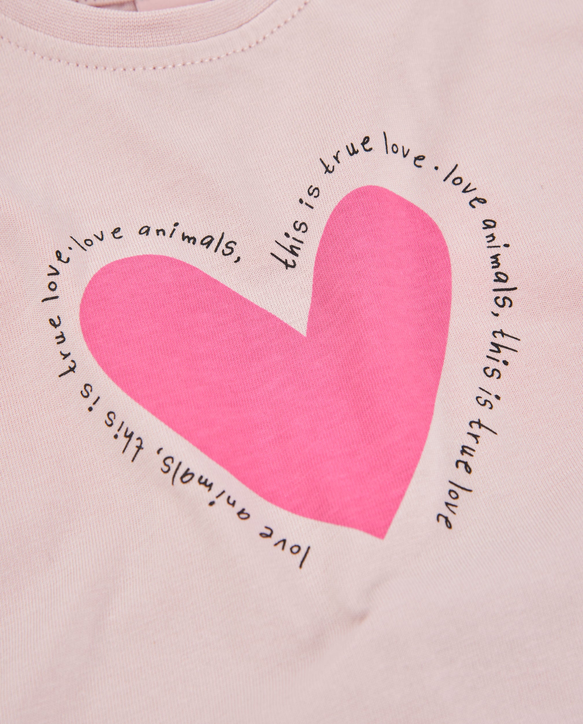 Camiseta de niña de punto con gráfico de corazón y manga larga