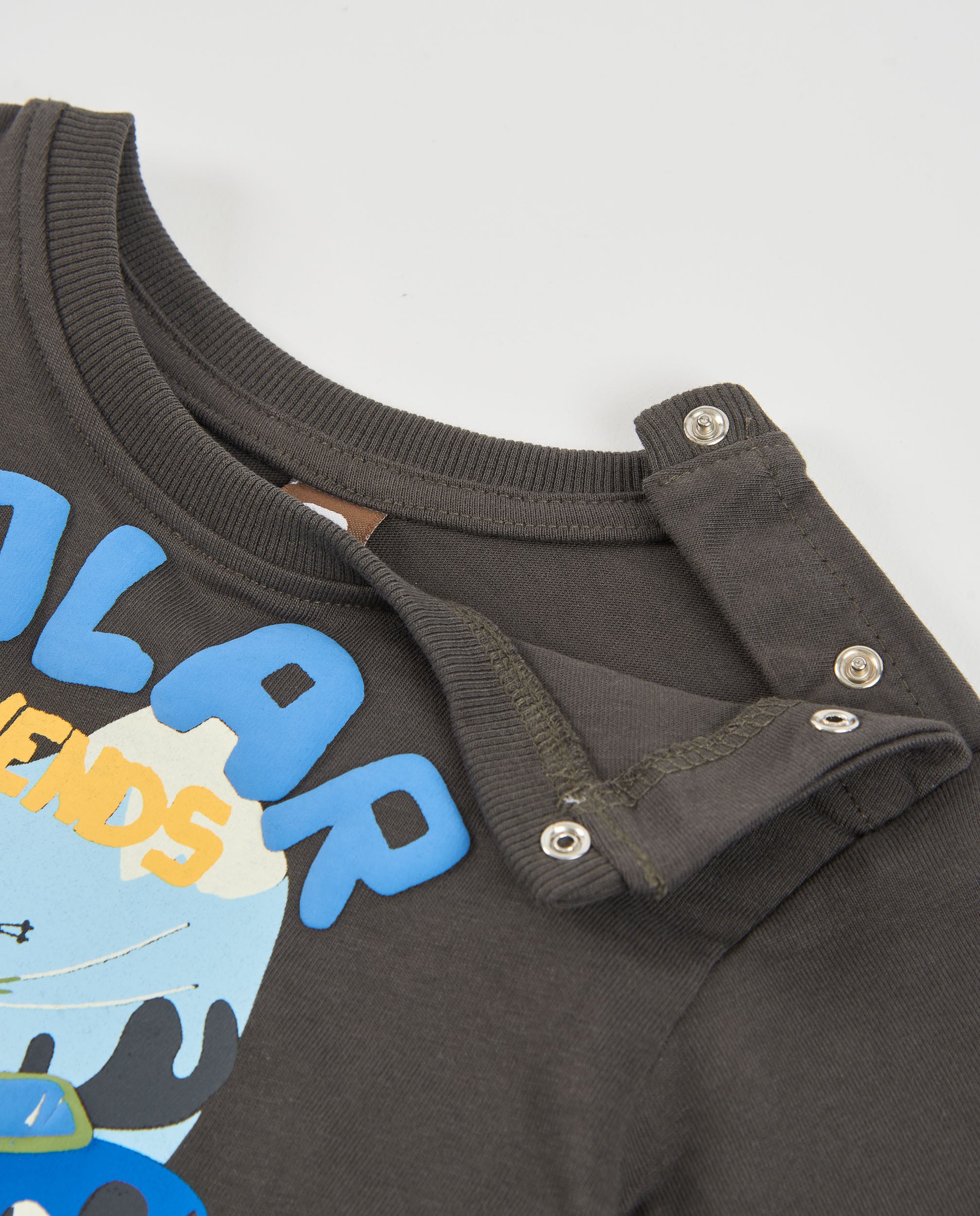 Camiseta de niño de punto con estampado gráfico y manga larga
