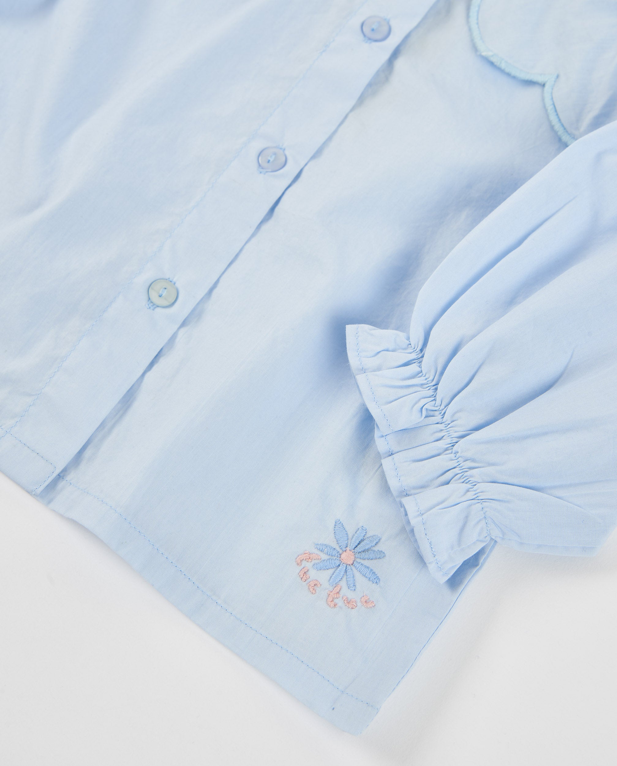 Camisa de niña de algodón con cuello de volante oversize