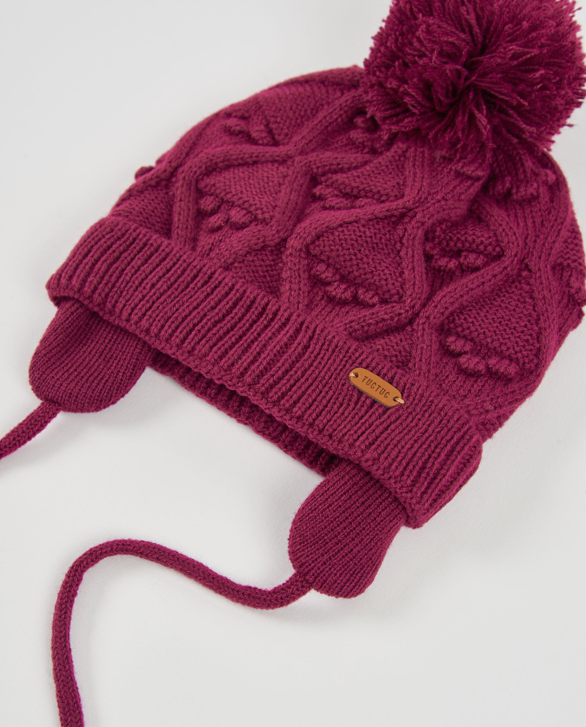 Set de niña de tricot con gorro y braga de cuello texturizada