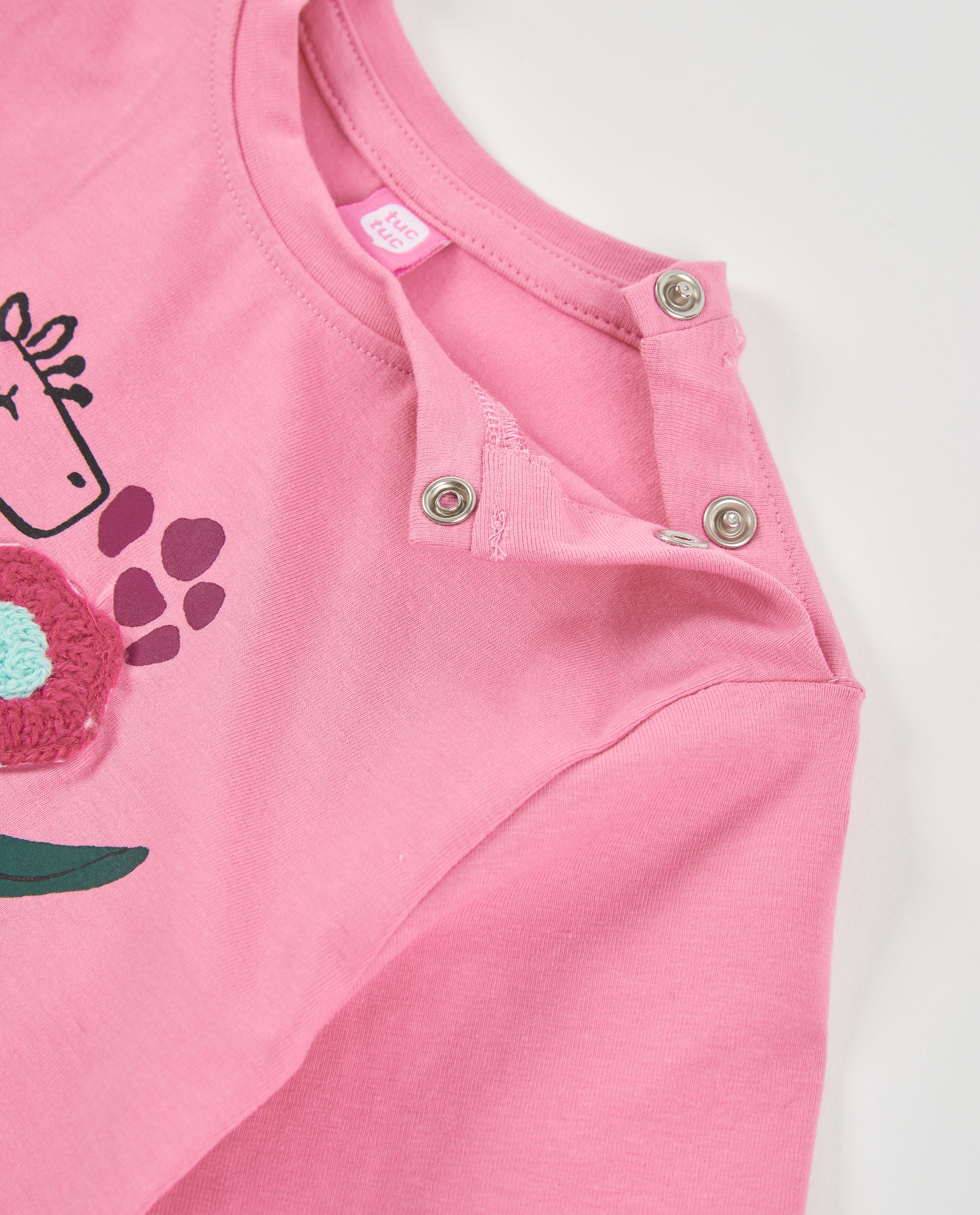 Camiseta de niña de punto con estampado floral y dibujo de jirafa