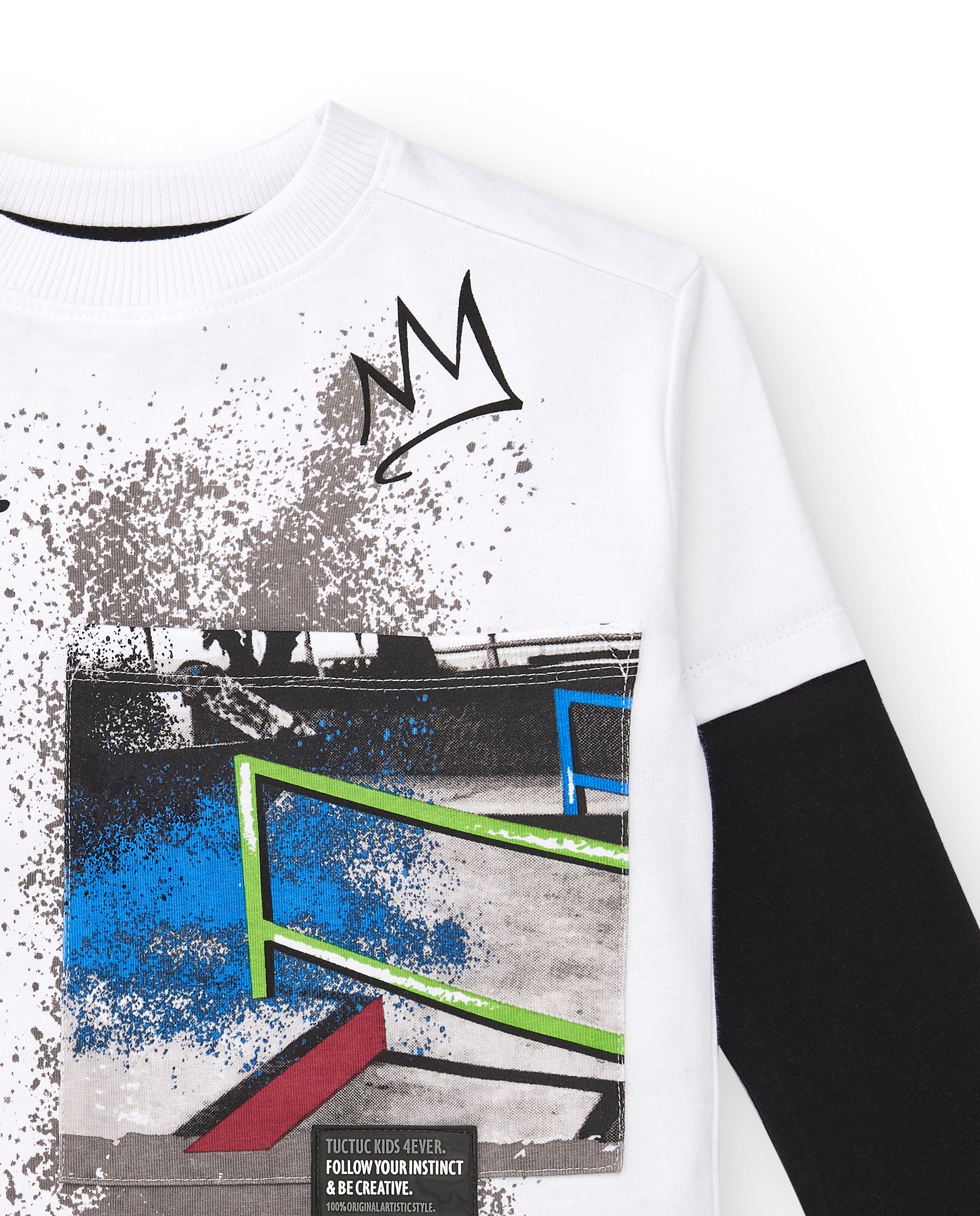 Camiseta de manga larga para niño en blanco con estampado