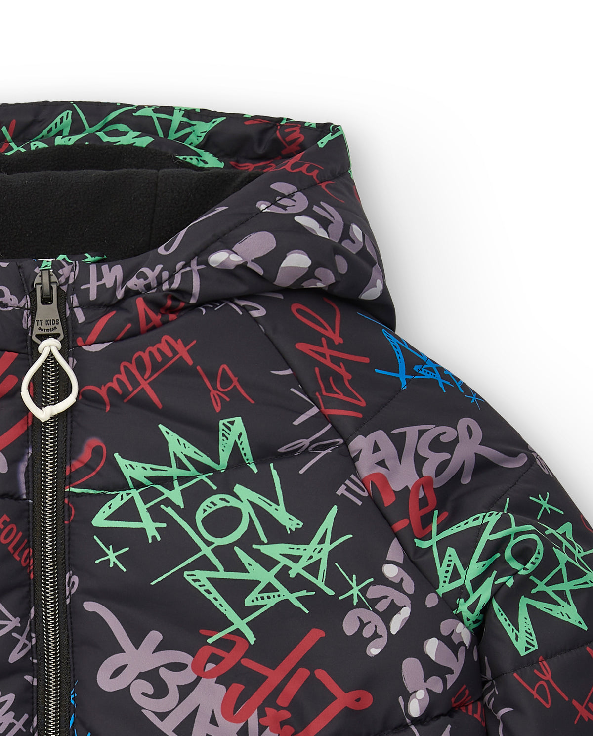 Chaqueta acolchada para niño en negro con estampado gráfico