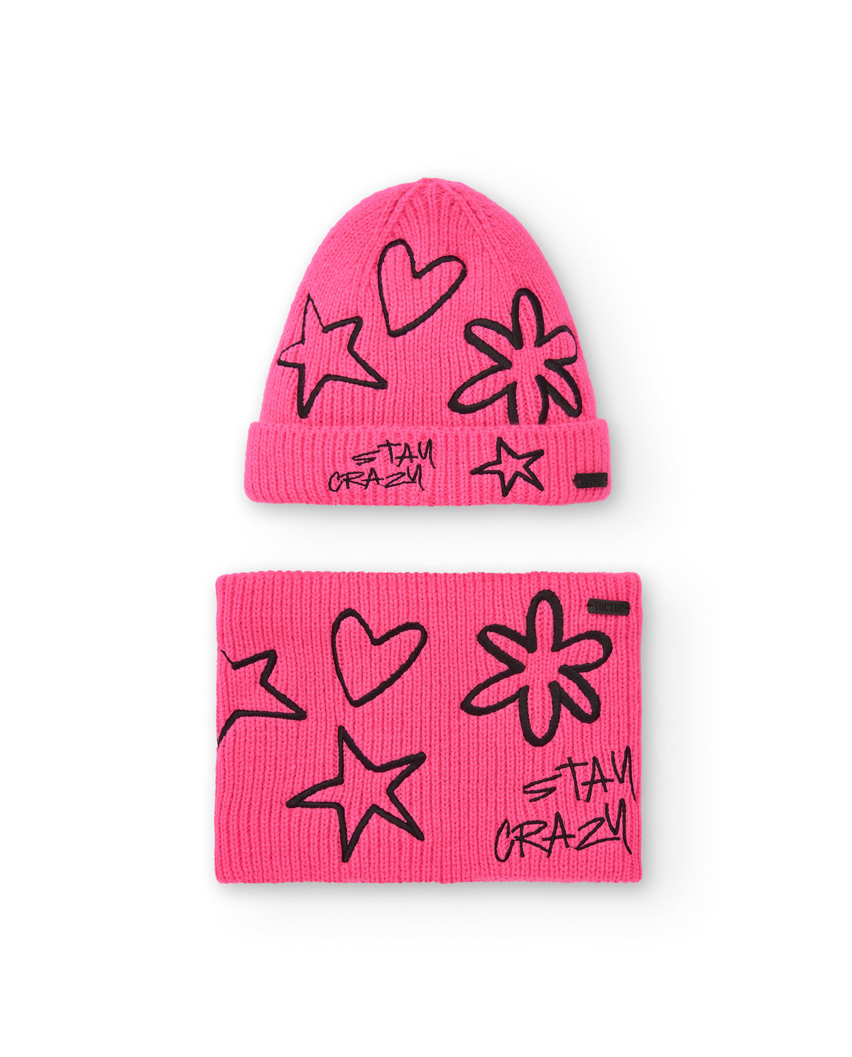 Conjunto de gorro y bufanda fucsia con estampado de estrellas y