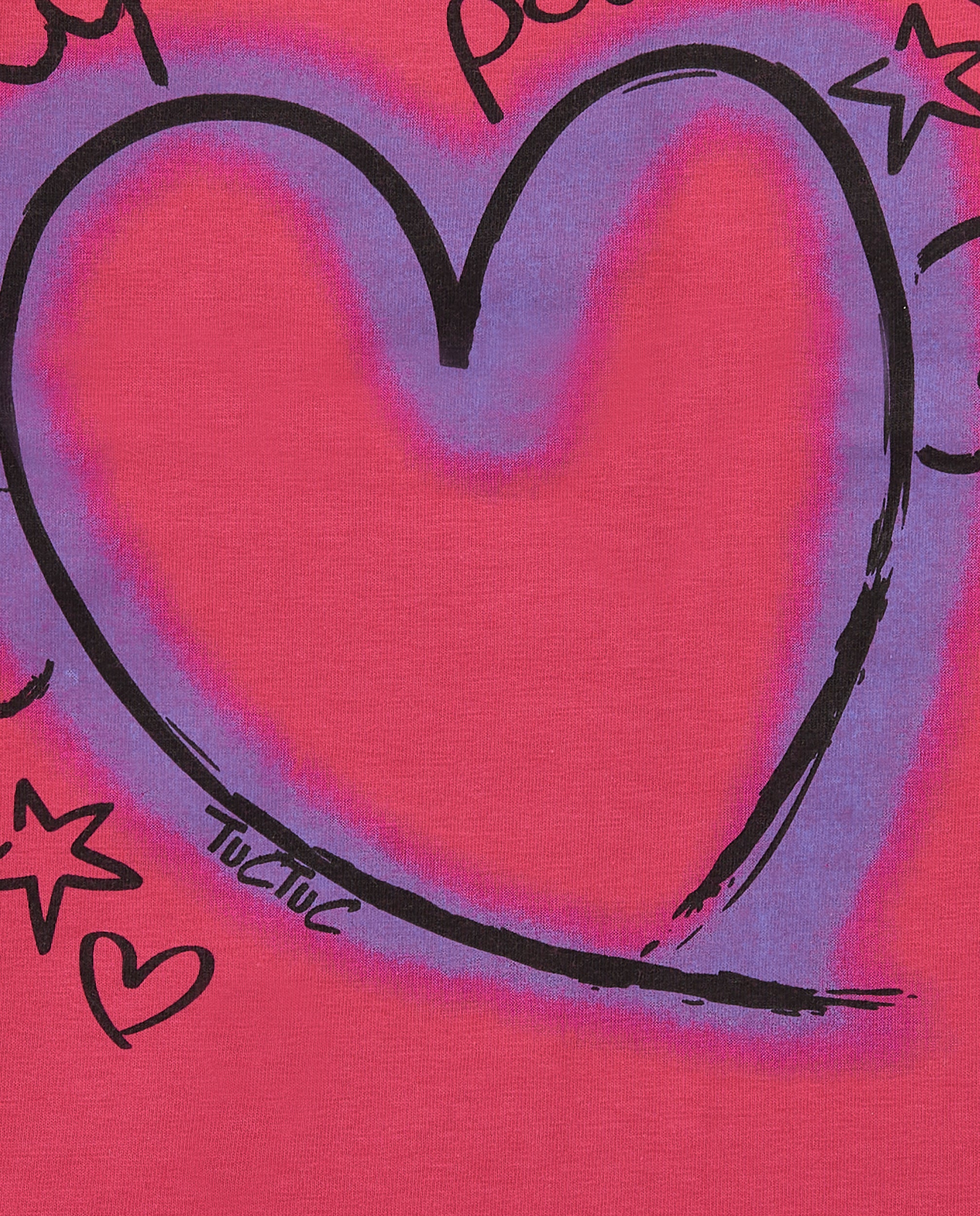 Camiseta manga larga rosa con estampado de corazón para niña