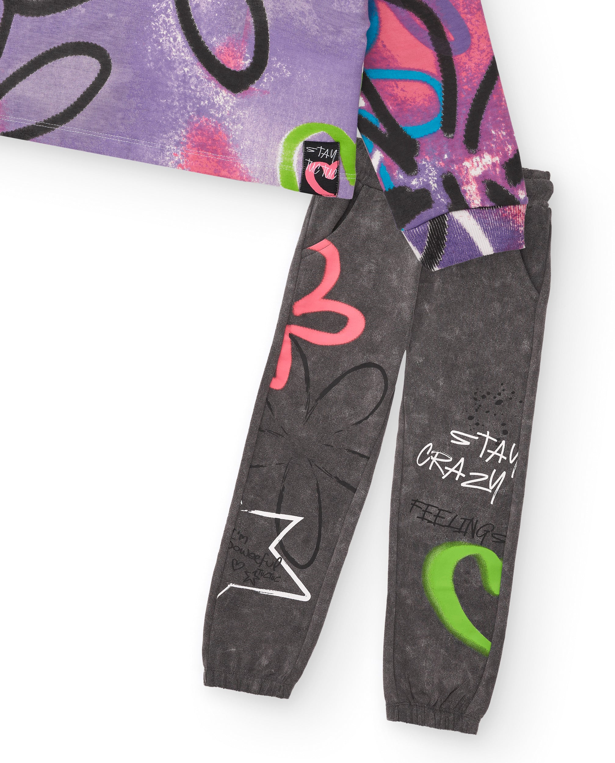 Conjunto de sudadera y pantalones jogger con estampado floral