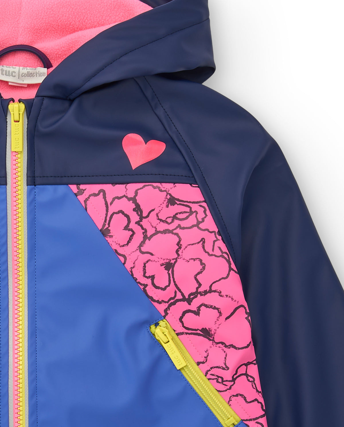 Chaqueta cortaviento con capucha y detalles en contraste para