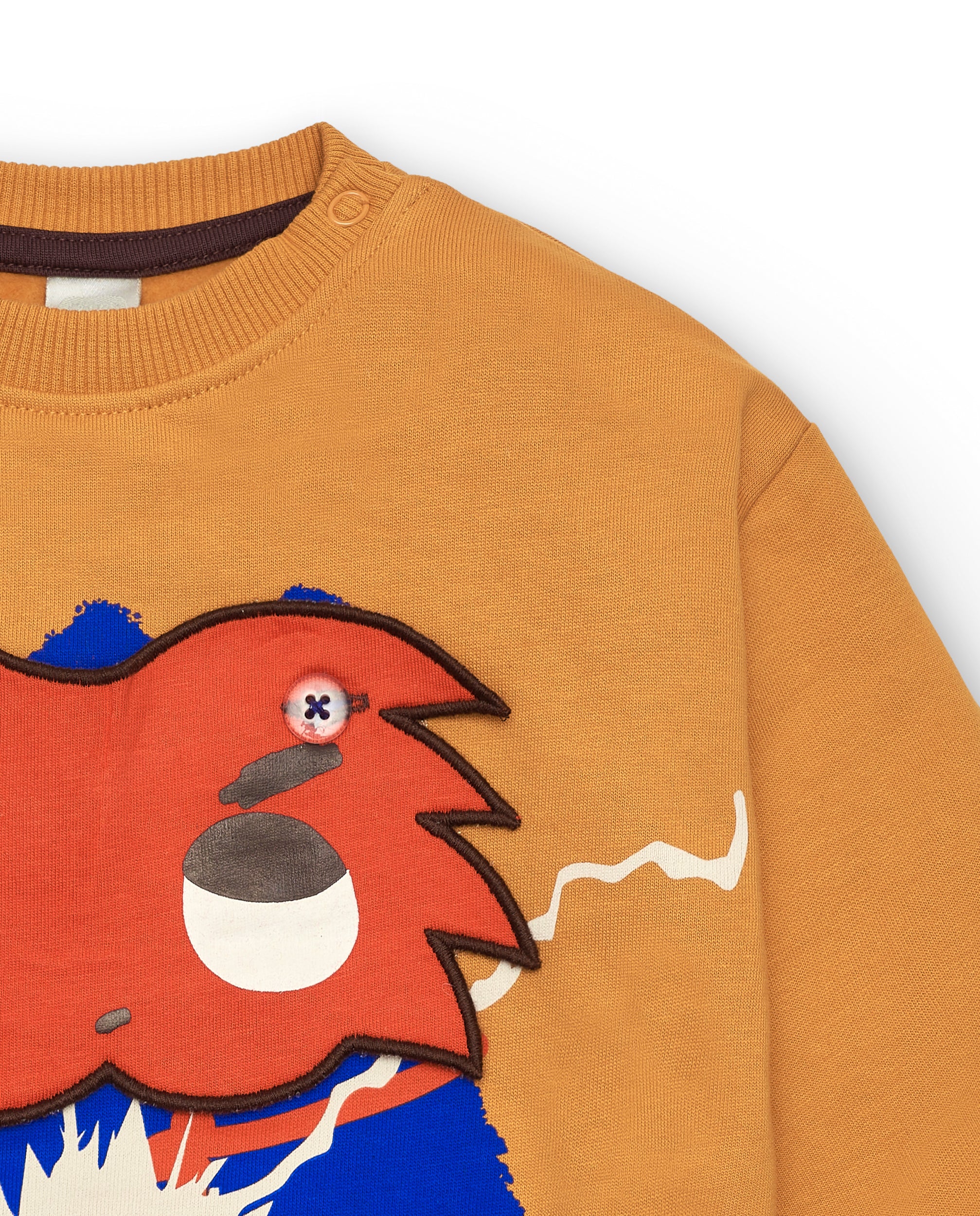 Sudadera para niño en mostaza con estampado de superhéroe y