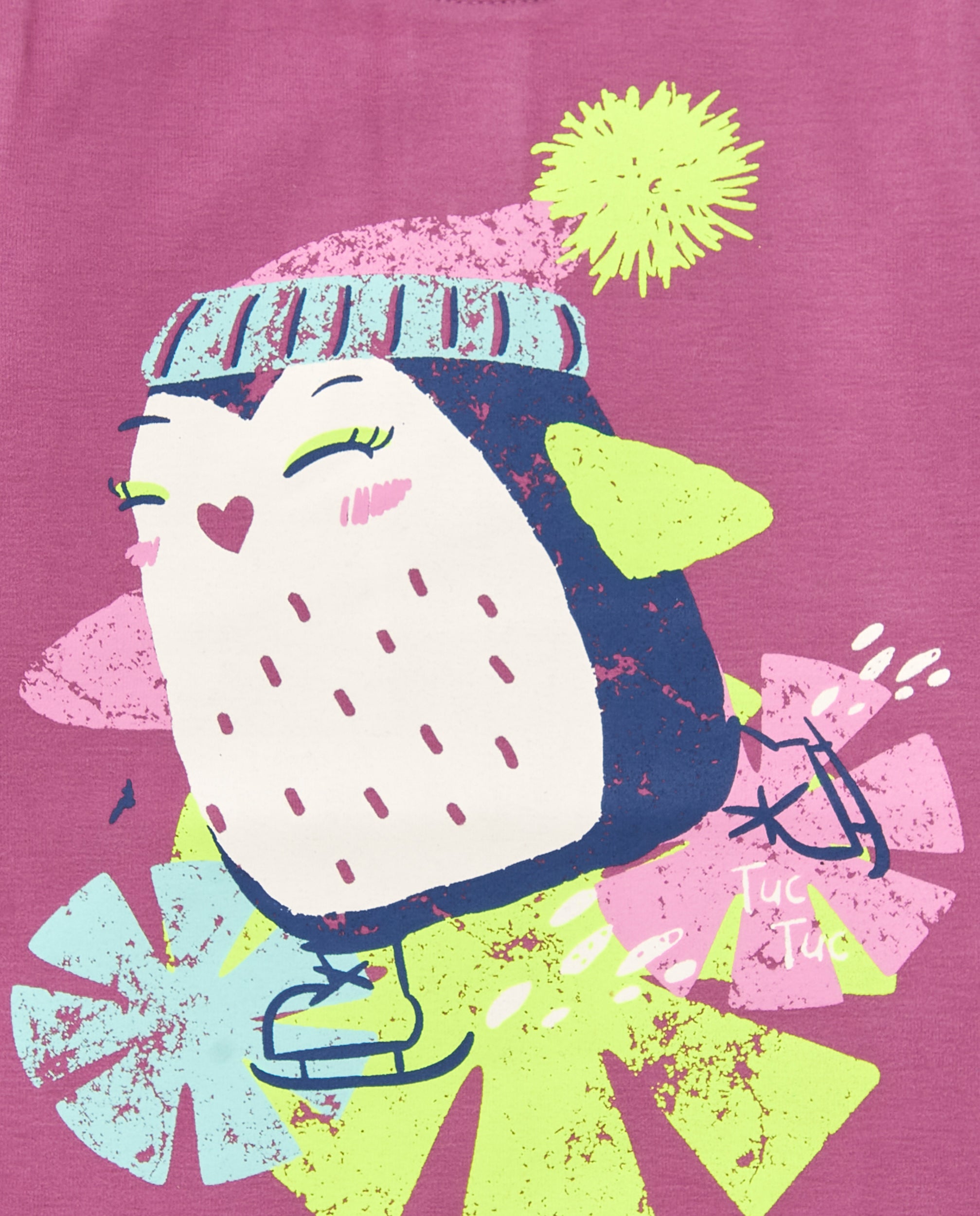 Camiseta de manga larga color rosa con estampado de pingüino
