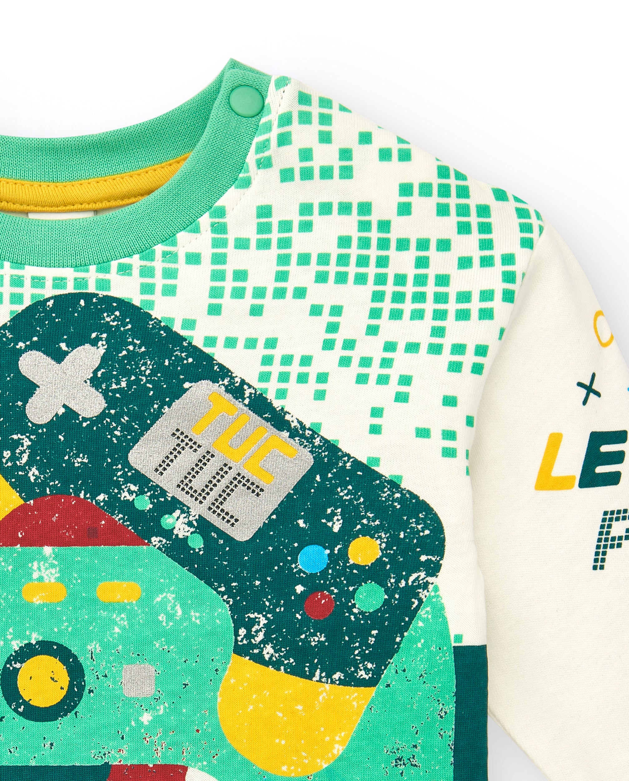 Camiseta de manga larga para niño con diseño de mandos de
