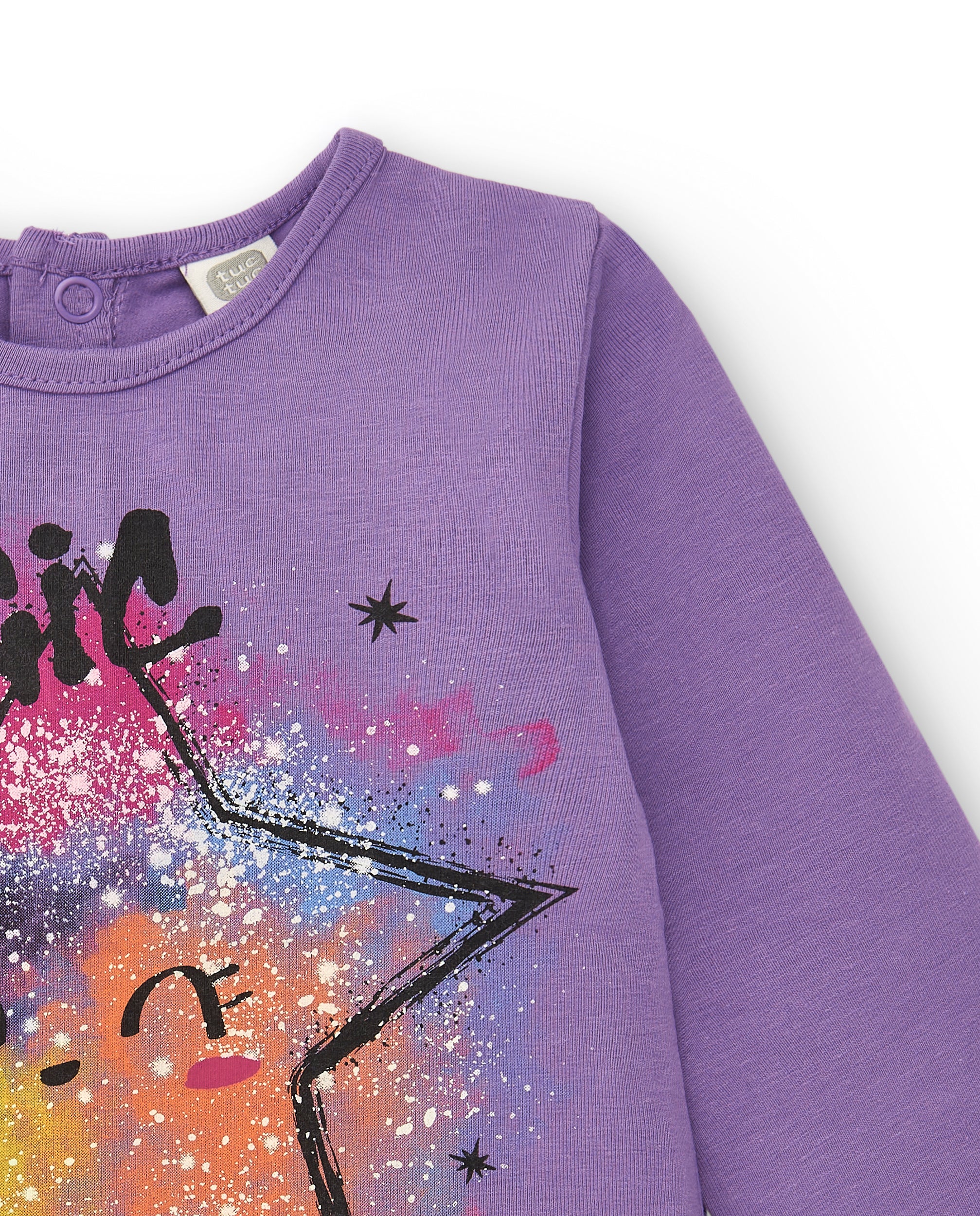 Camiseta para niña en color lila con diseño de estrella mágica