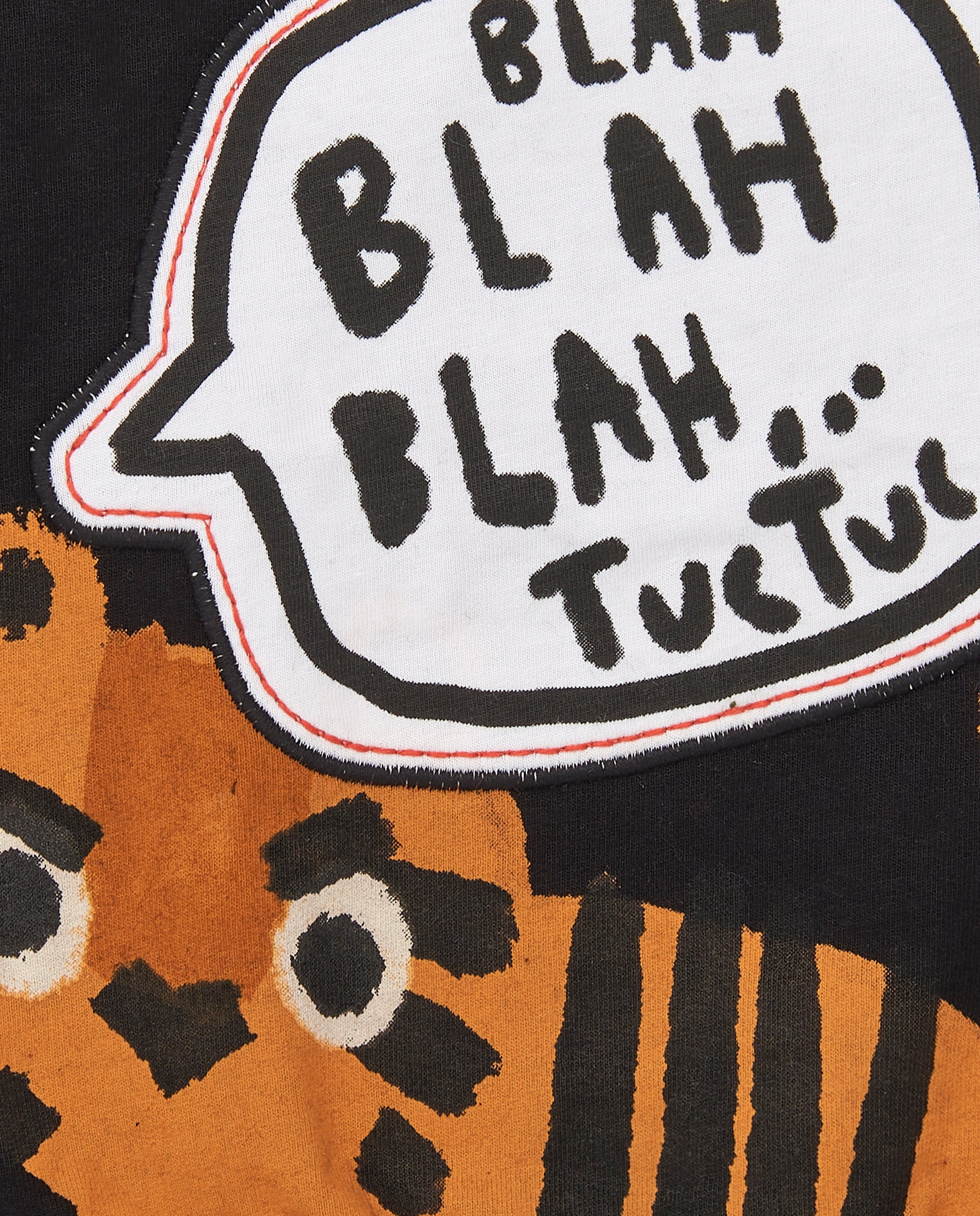 Sudadera felpa niño en negro con estampado de tigre colección