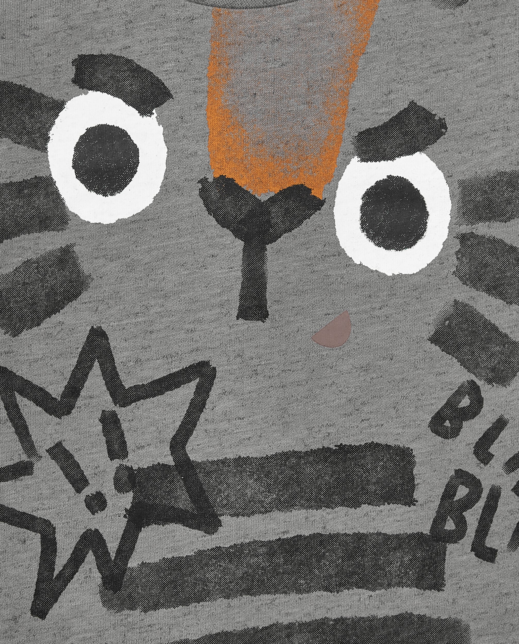 Camiseta niño en gris con estampado de tigre y detalles