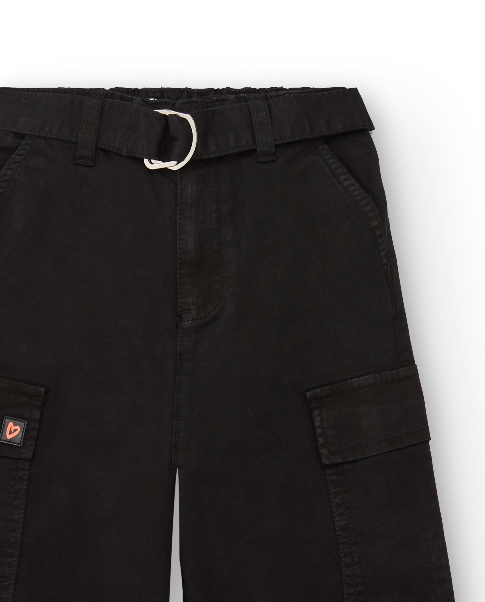 Pantalón cargo en negro con cinturón colección Rebel Dreamers