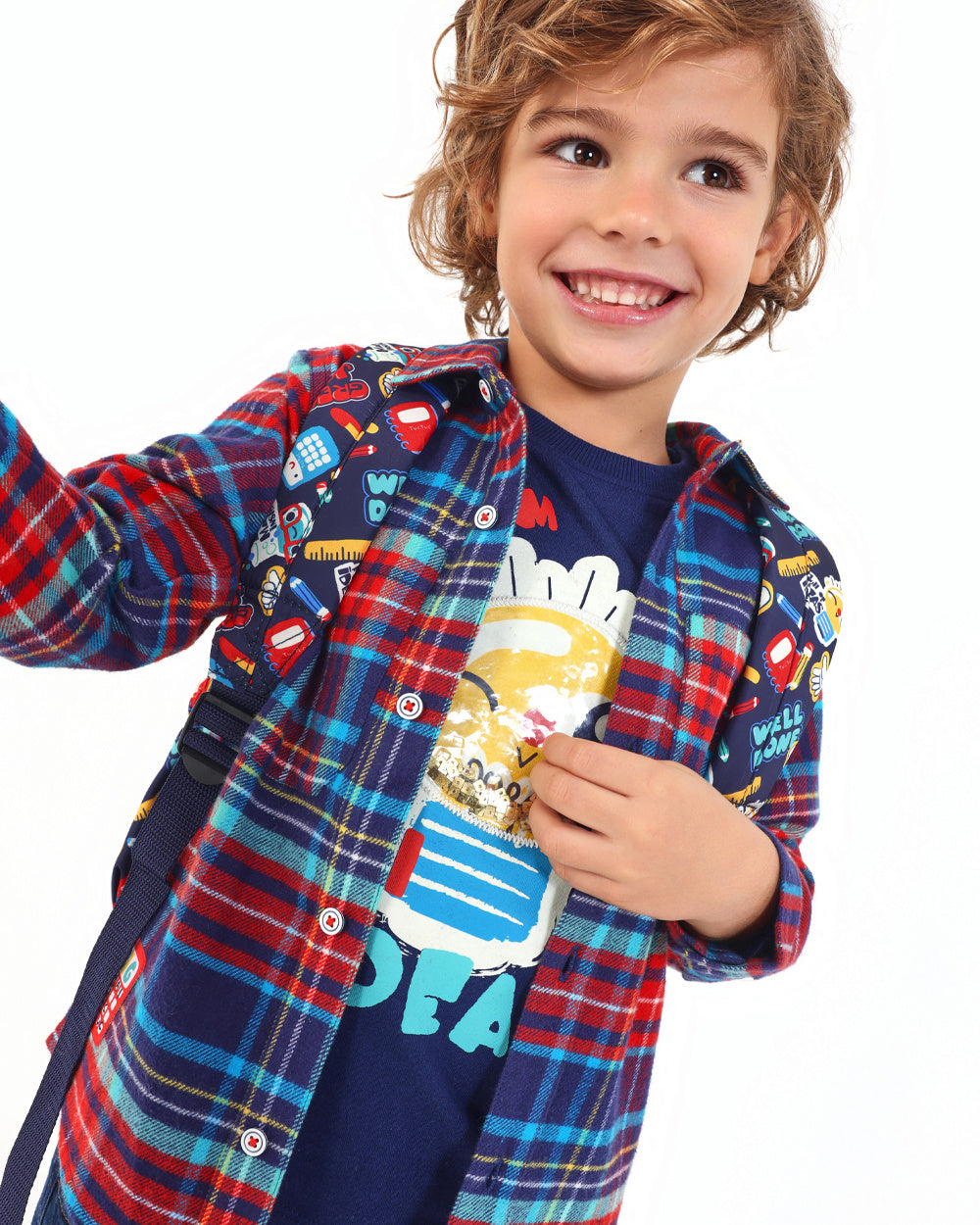 Camisa de cuadros niño en tonos rojos y azules con detalle