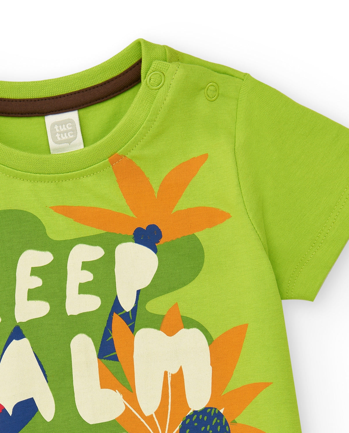 Camiseta verde para niño con frase "Keep Calm in the Jungle"