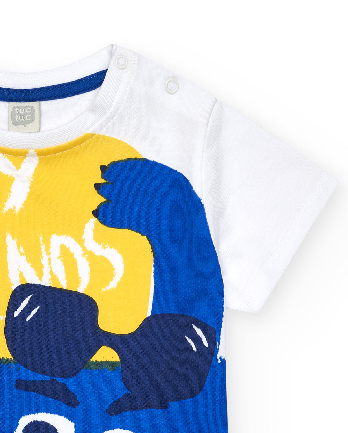 Camiseta para niño en blanco y amarillo con mensaje "Hey