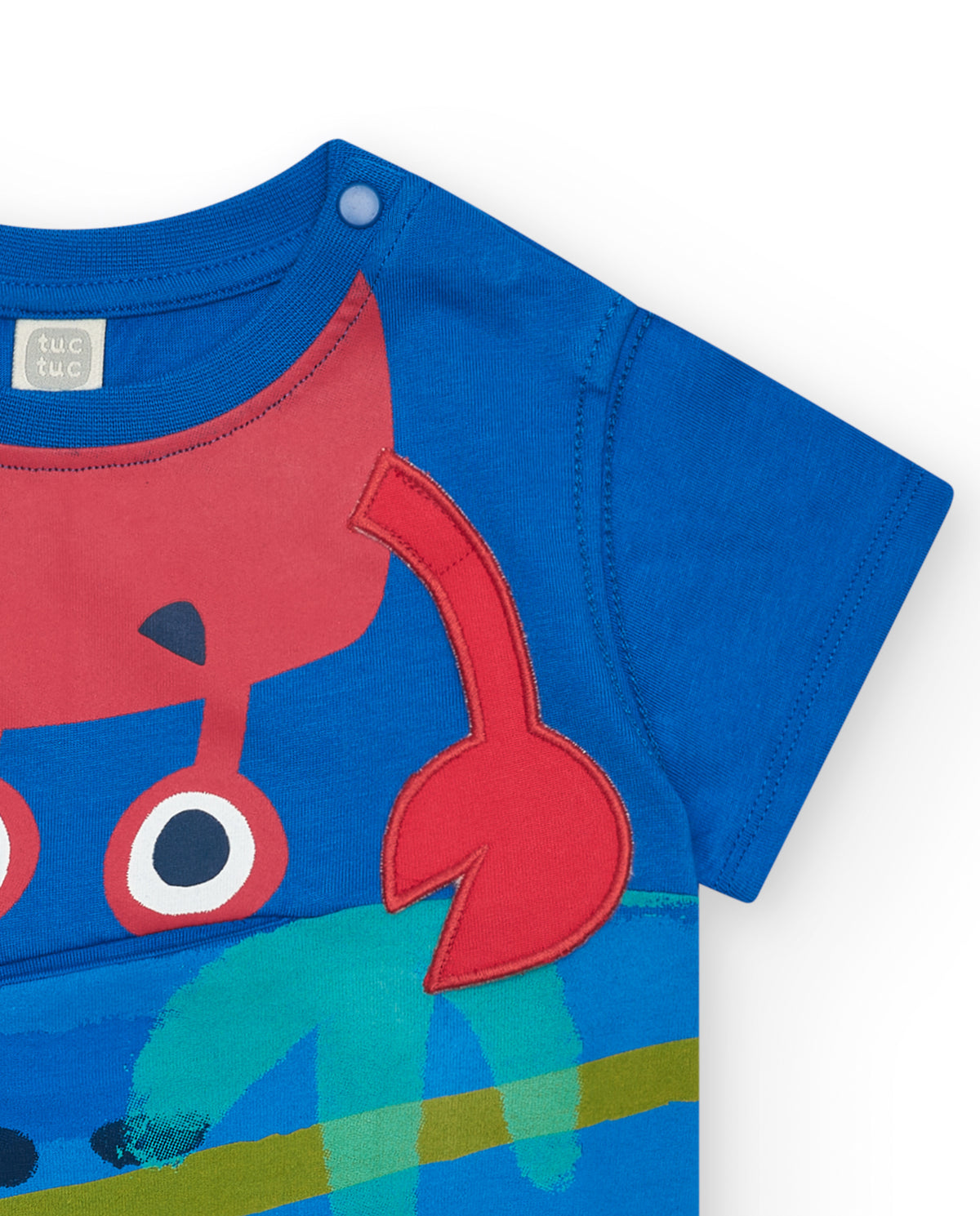 Camiseta para niño en azul con estampado de cangrejo y botones