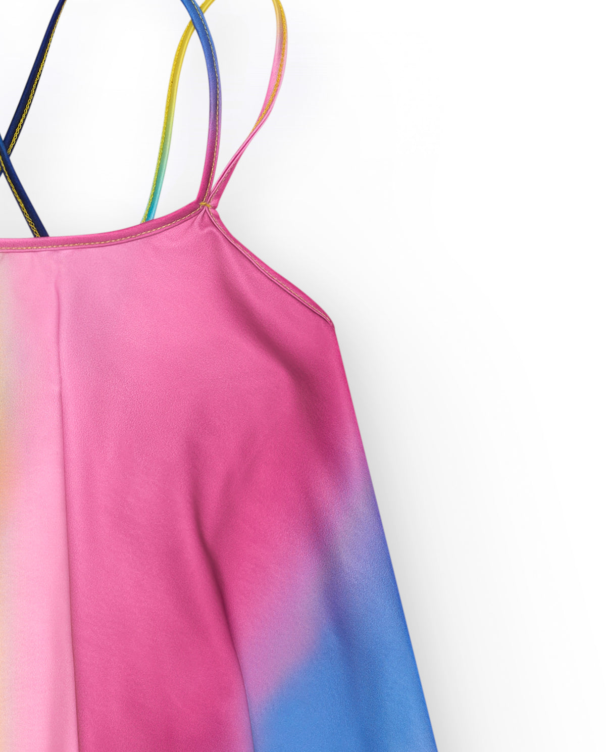 Camisa multicolor para niña con tirantes cruzados en la espalda