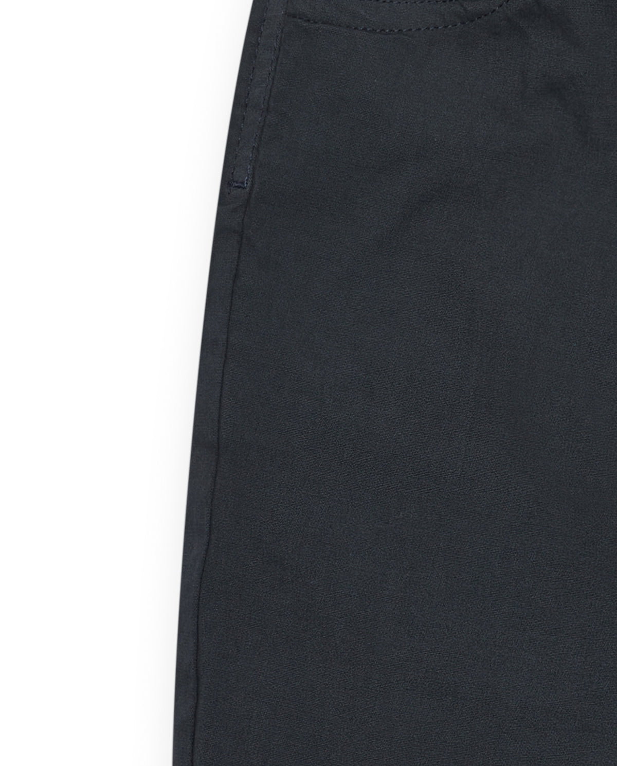 Bermuda para niño en gris oscuro con cintura ajustable y bajo