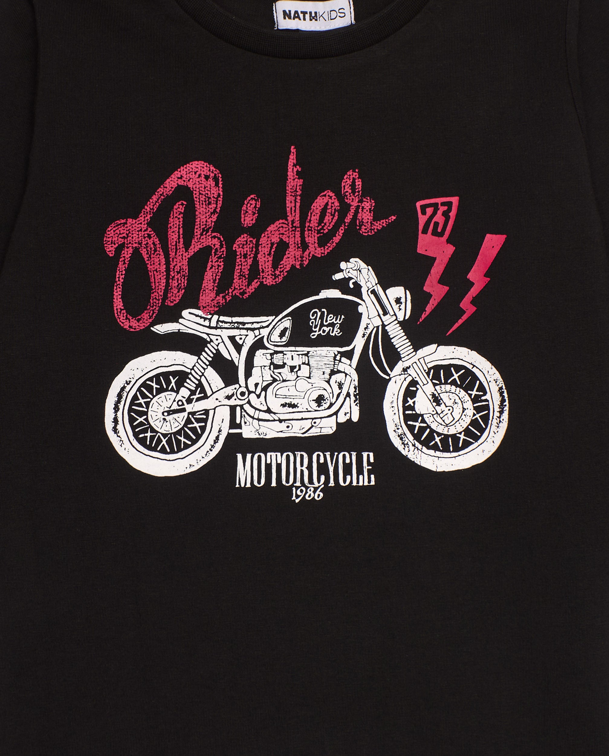 Camiseta negra de manga larga para niño con estampado de