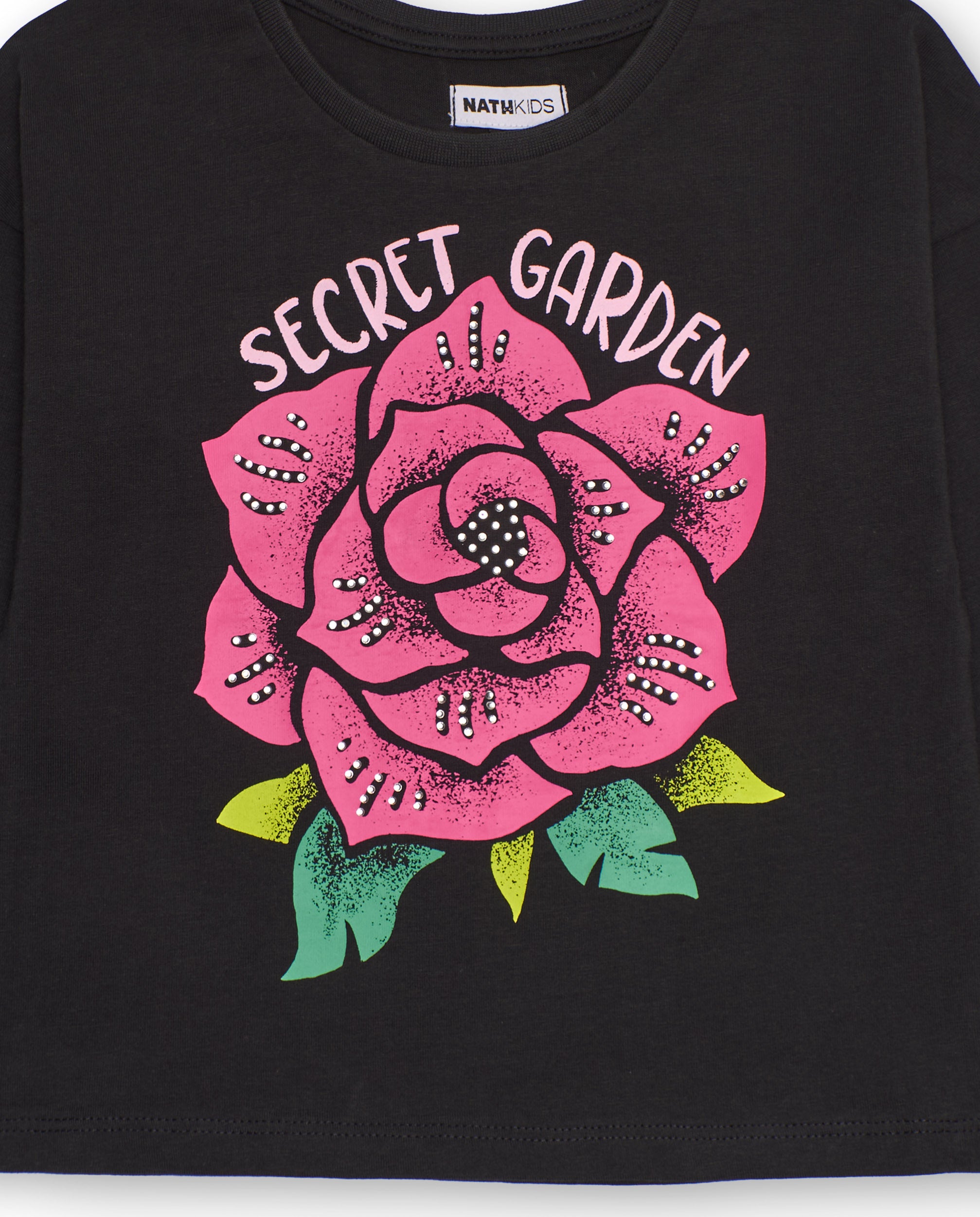 Camiseta negra de manga larga para niña con estampado de flor