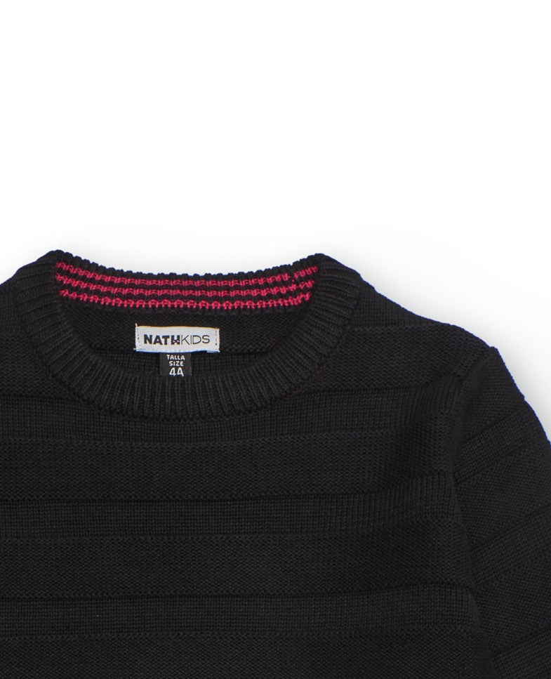 Suéter negro para niño con textura de rayas