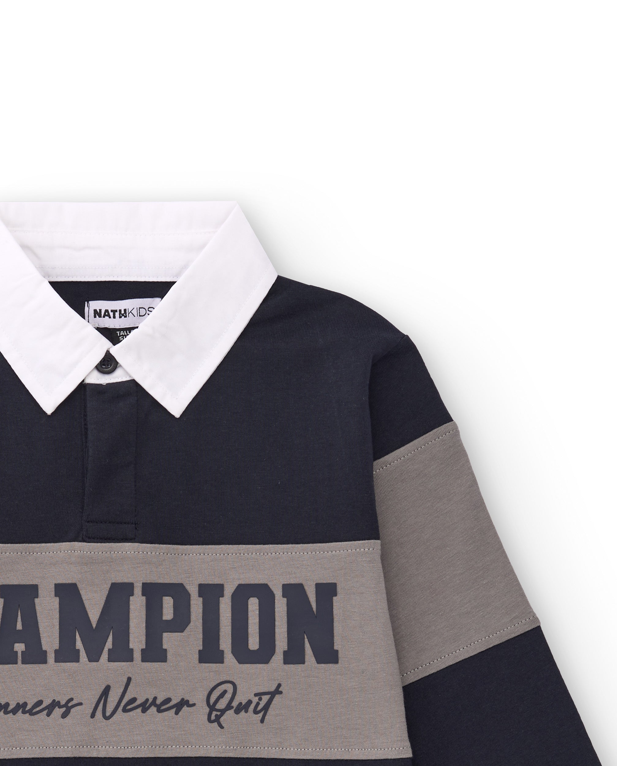 Camiseta tipo polo para niño en bloques de color con texto