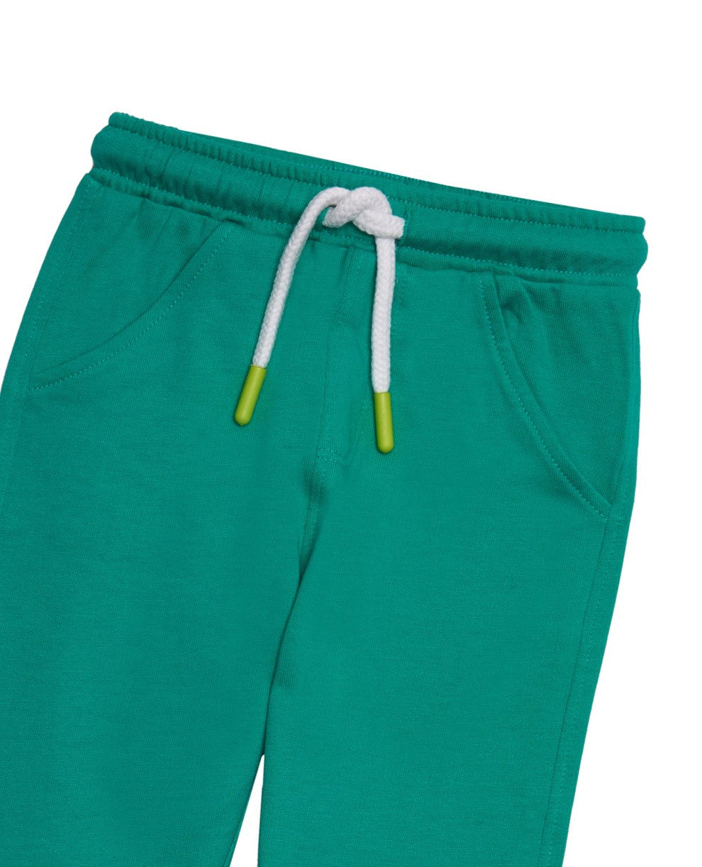 Conjunto de sudadera y pantalón para niño en azul marino y