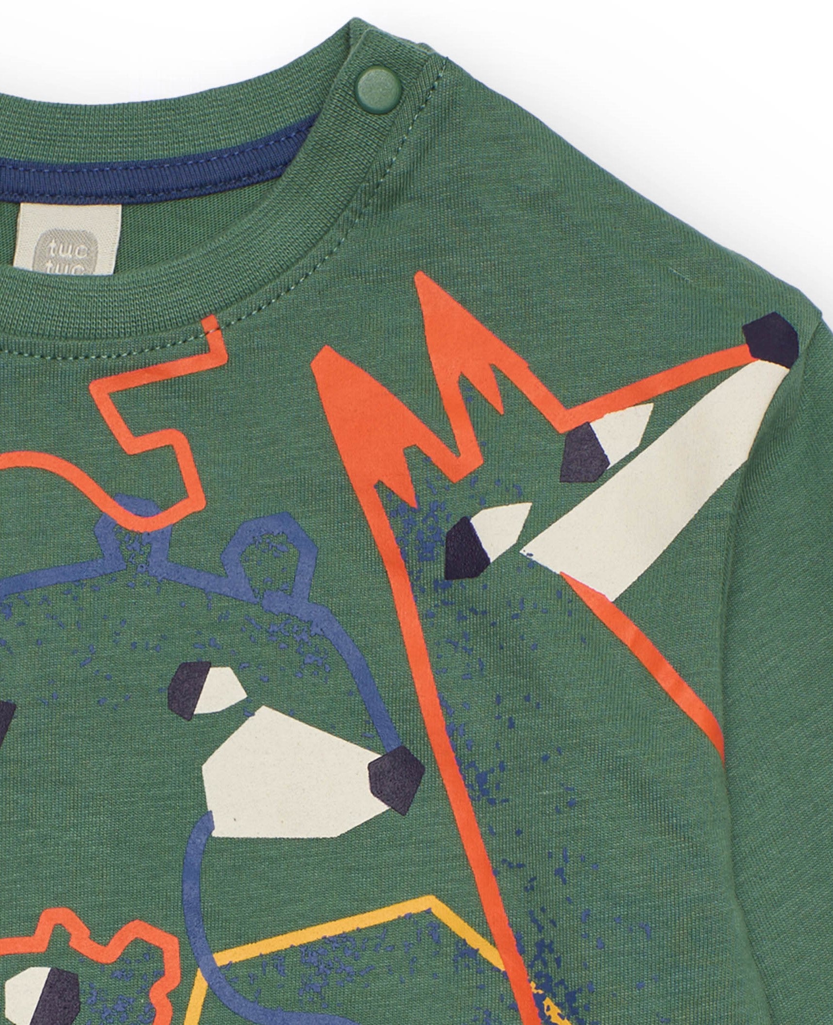 Camiseta de manga larga para niño color verde con estampado de