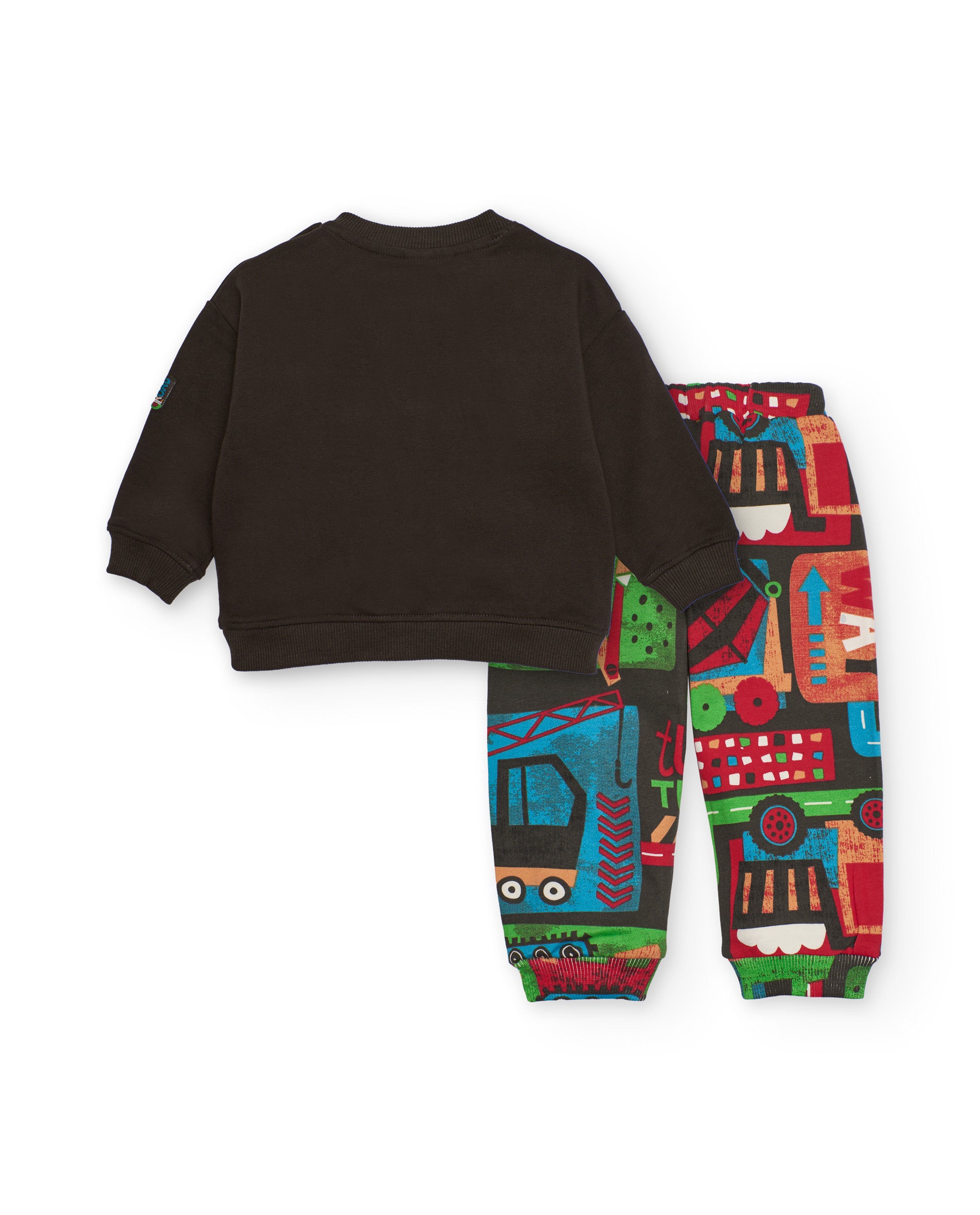 Conjunto para niño con sudadera marrón y pantalón estampado de