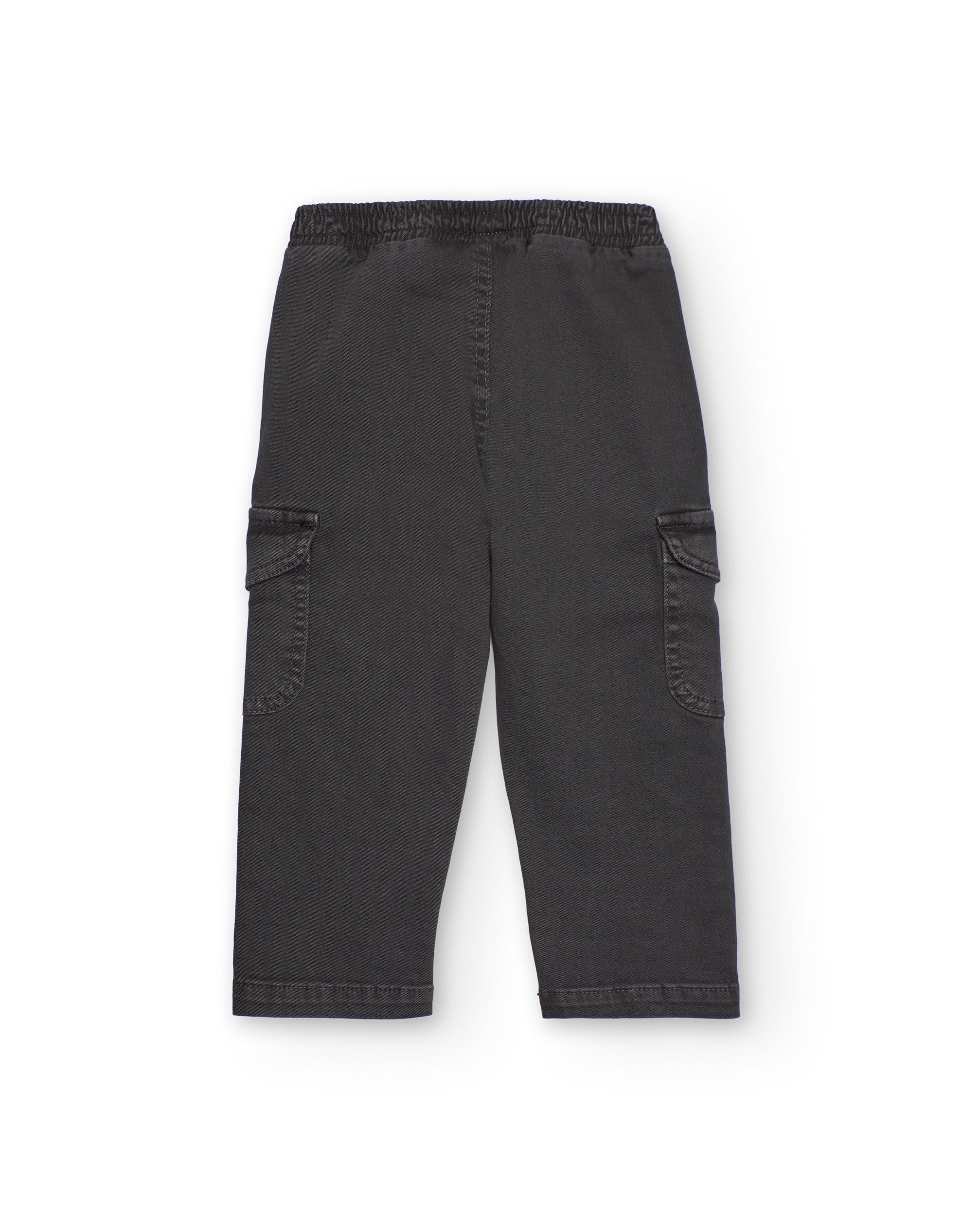 Pantalón cargo para niño en color gris oscuro con bolsillos