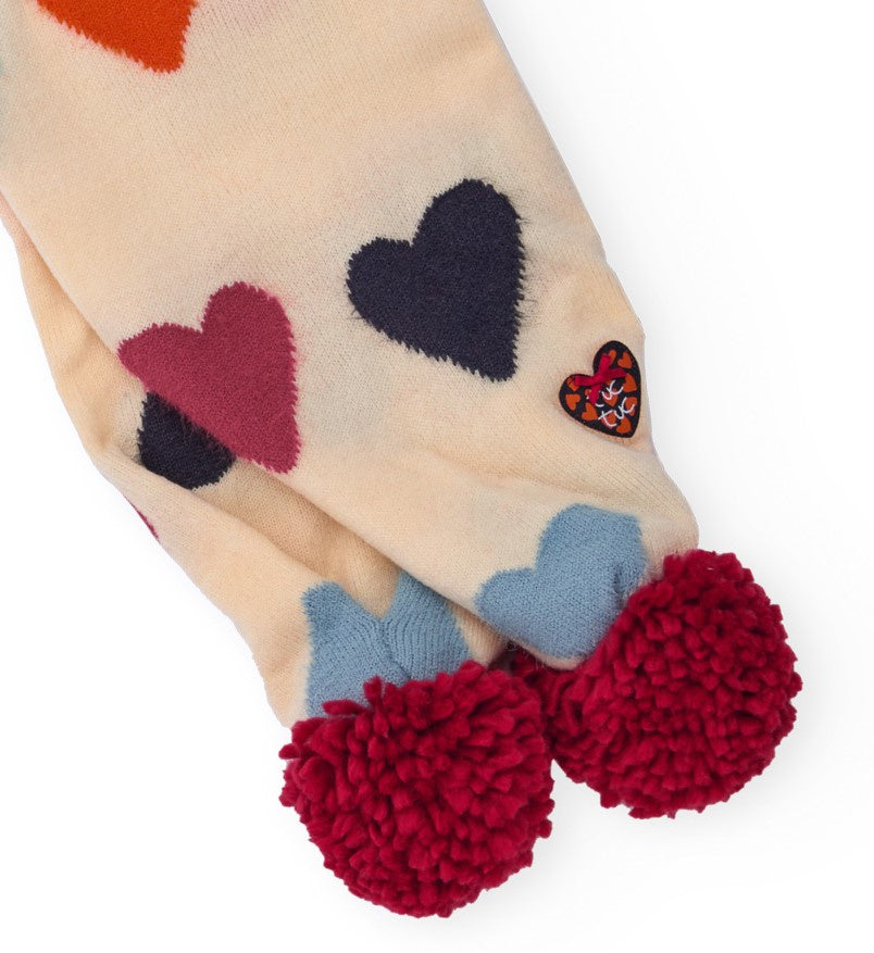 Conjunto de gorro y bufanda niña en beige con corazones