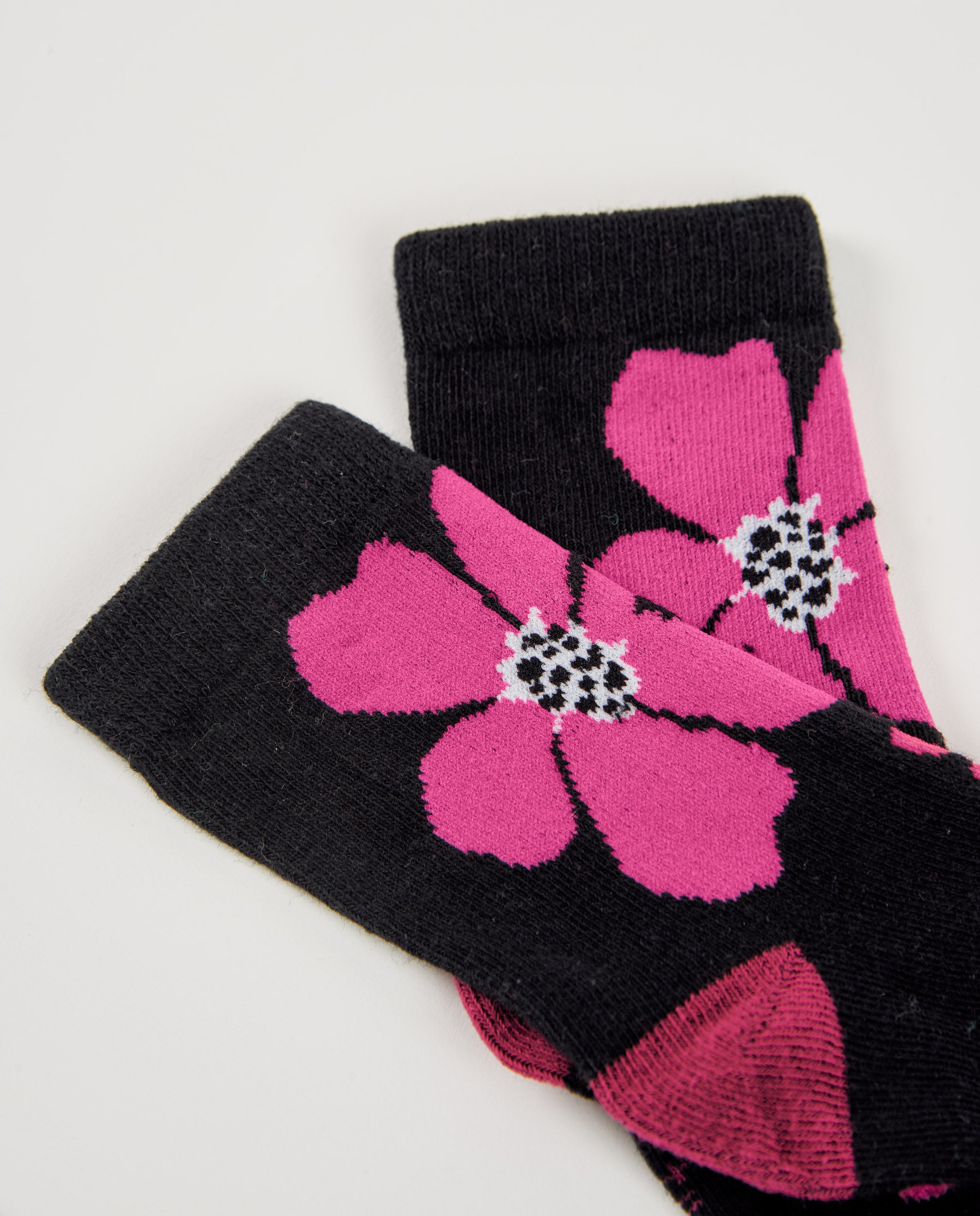 Pack de calcetines de niña en blanco y negro con flores y