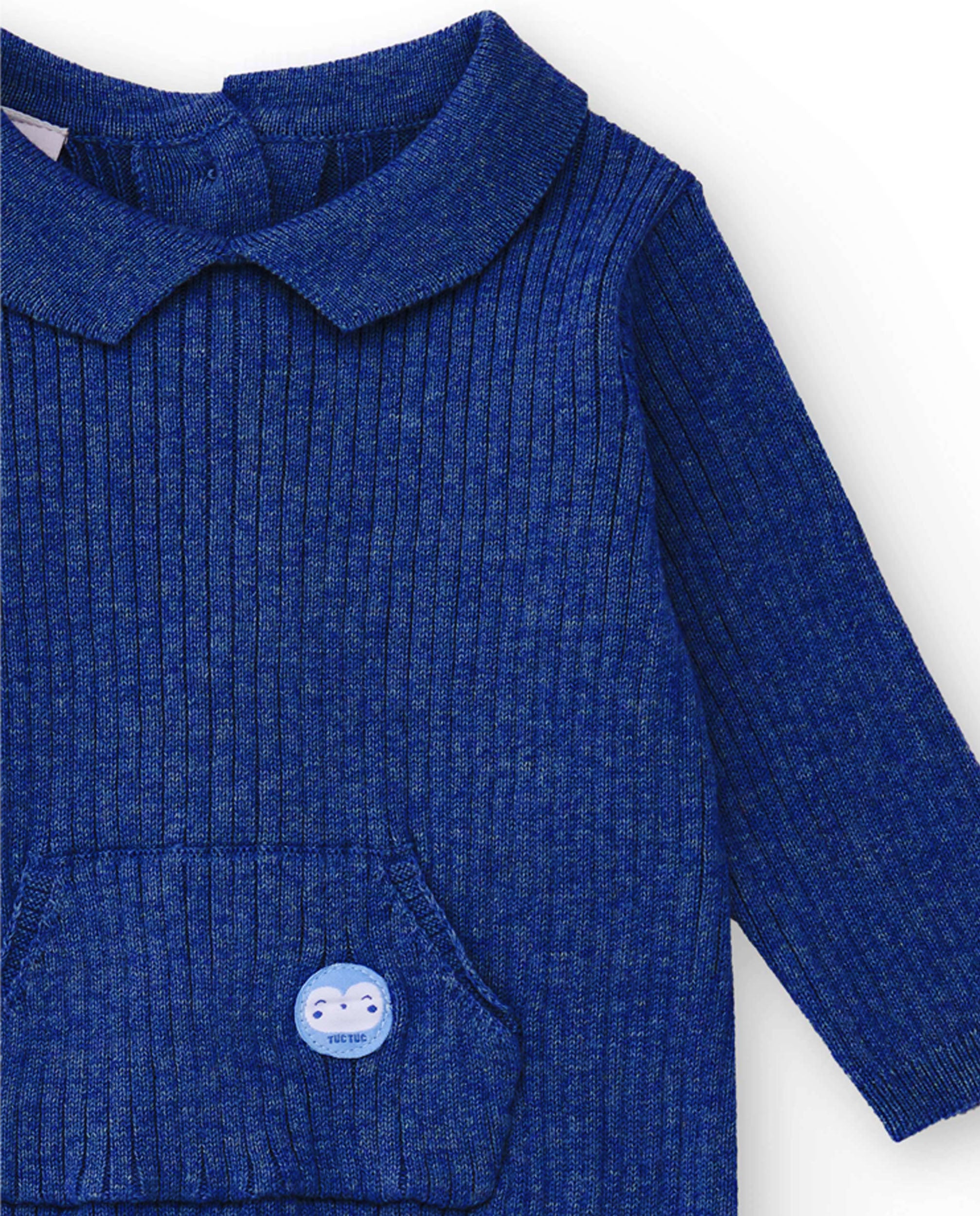 Pelele para recién nacido en azul con cuello clásico y bolsillo