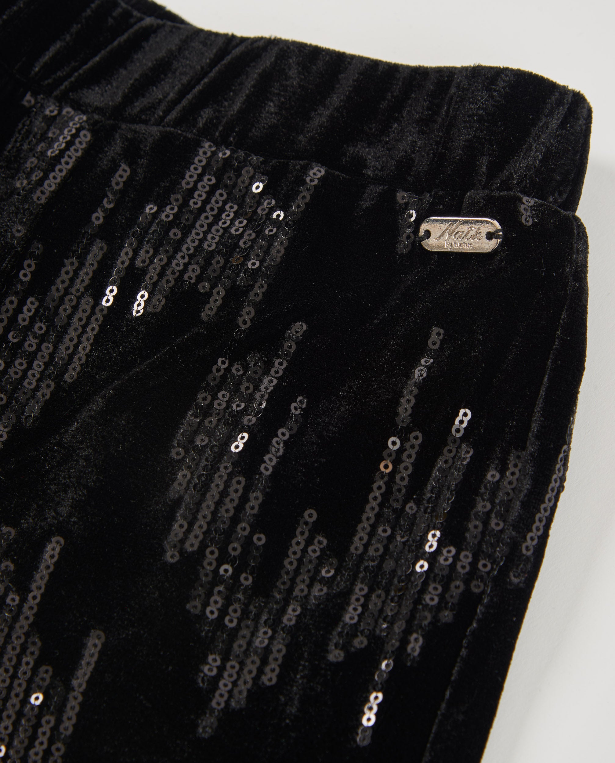 Pantalón de niña en terciopelo negro con lentejuelas