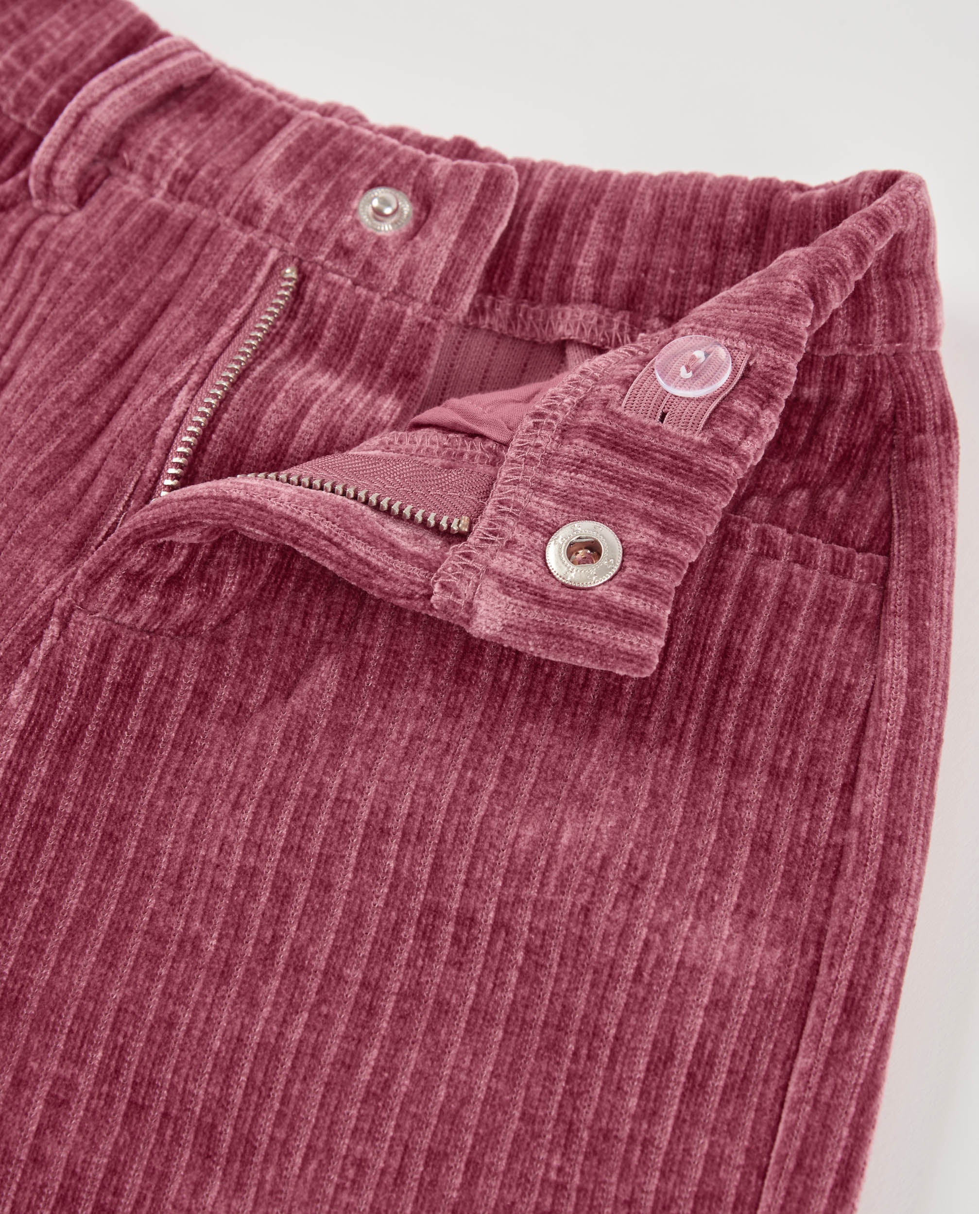 Pantalón de niña de pana ancho en color burdeos