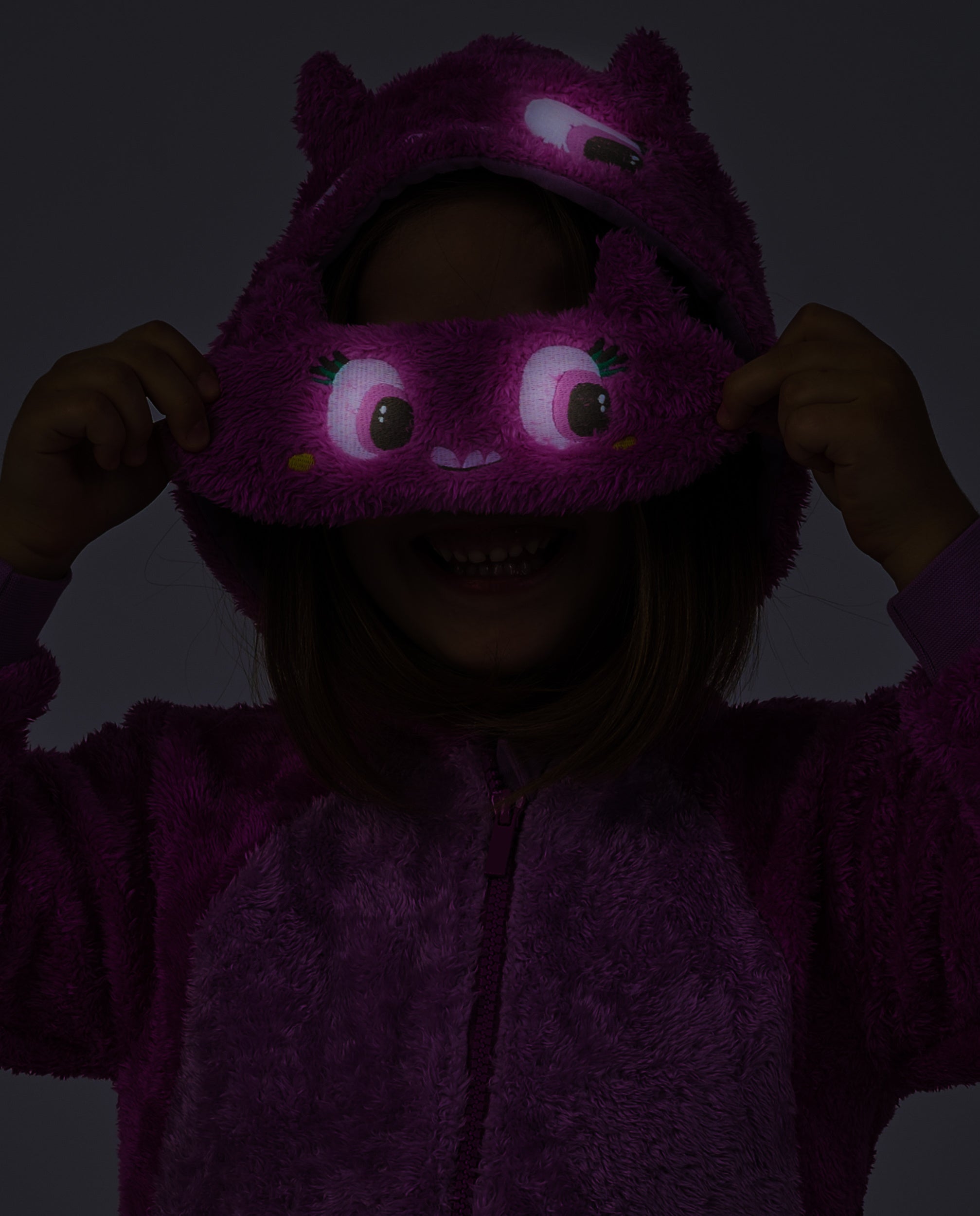Antifaz para niña de felpa suave con diseño divertido de carita
