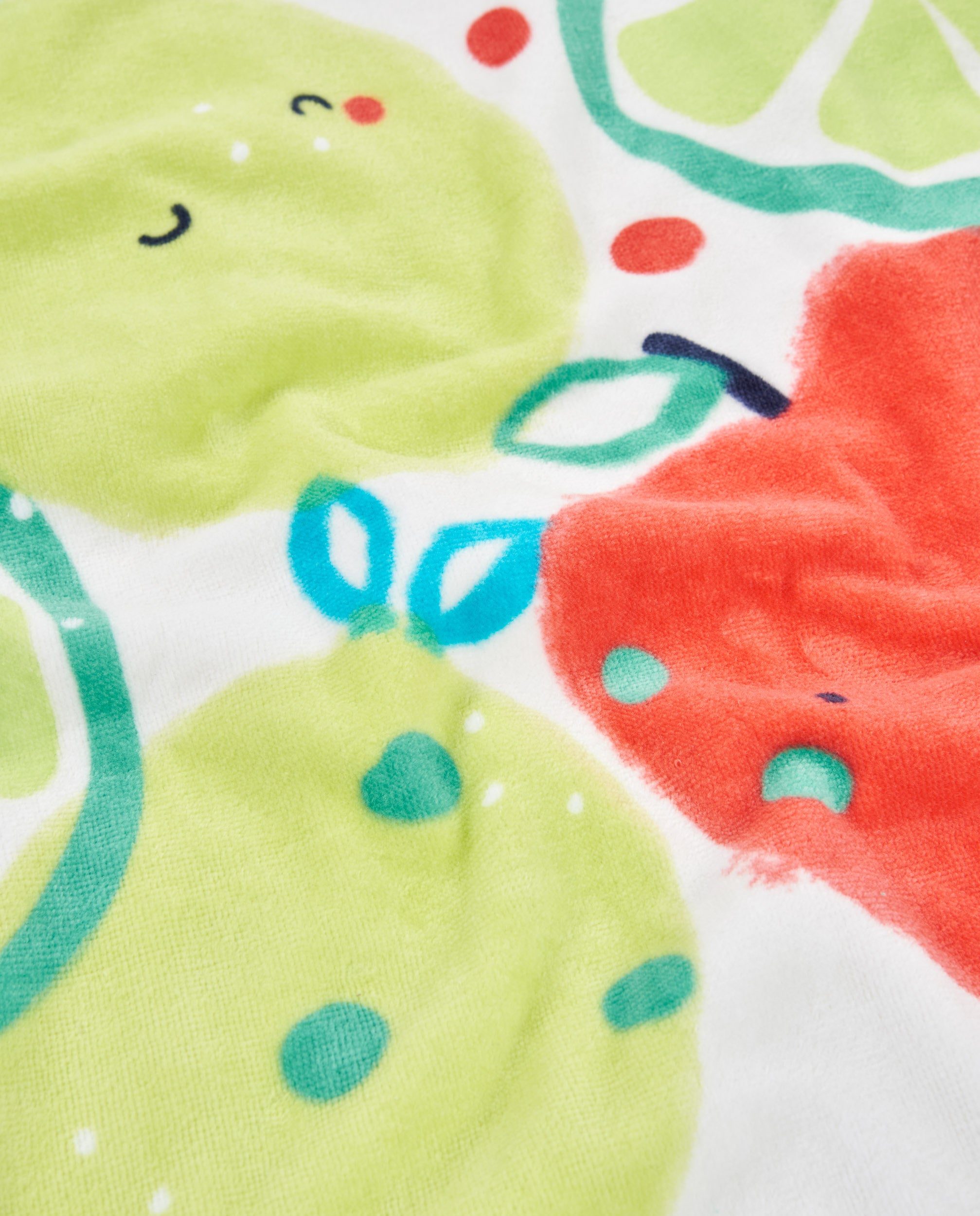 Toalla poncho de recién nacido de punto y detalles en relieve