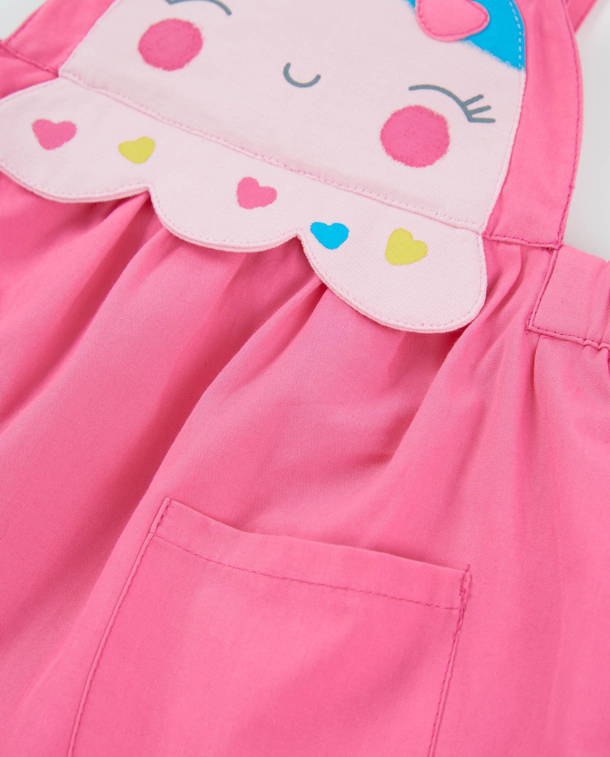 Conjunto de recién nacido de punto con carita sonriente
