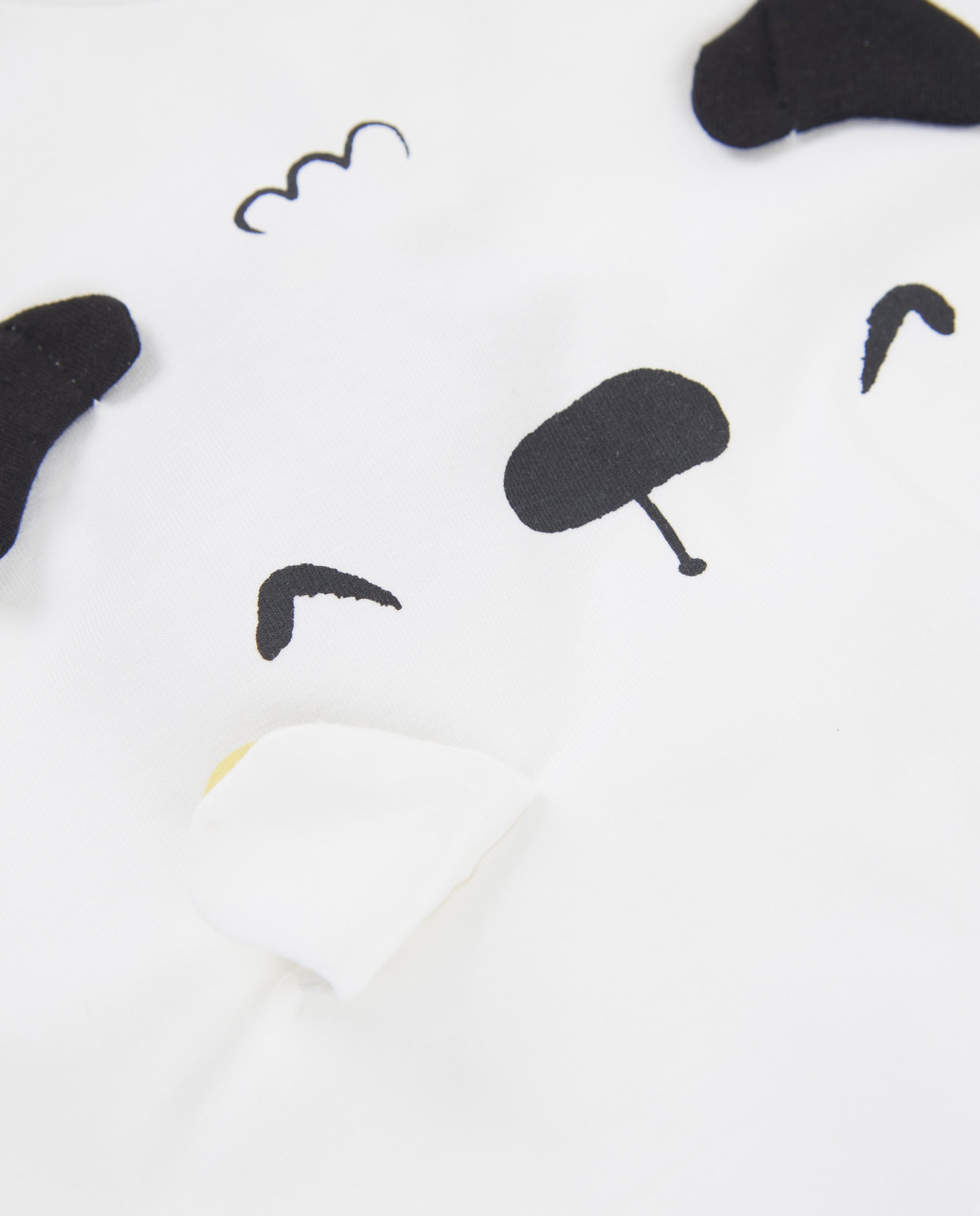 Conjunto de recién nacido de punto y diseño de perrito