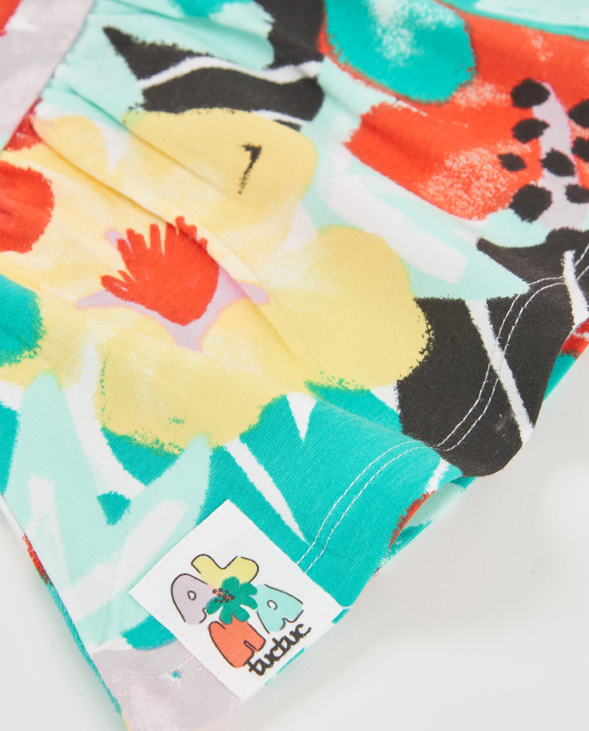 Short de niña de punto con lazo decorativo