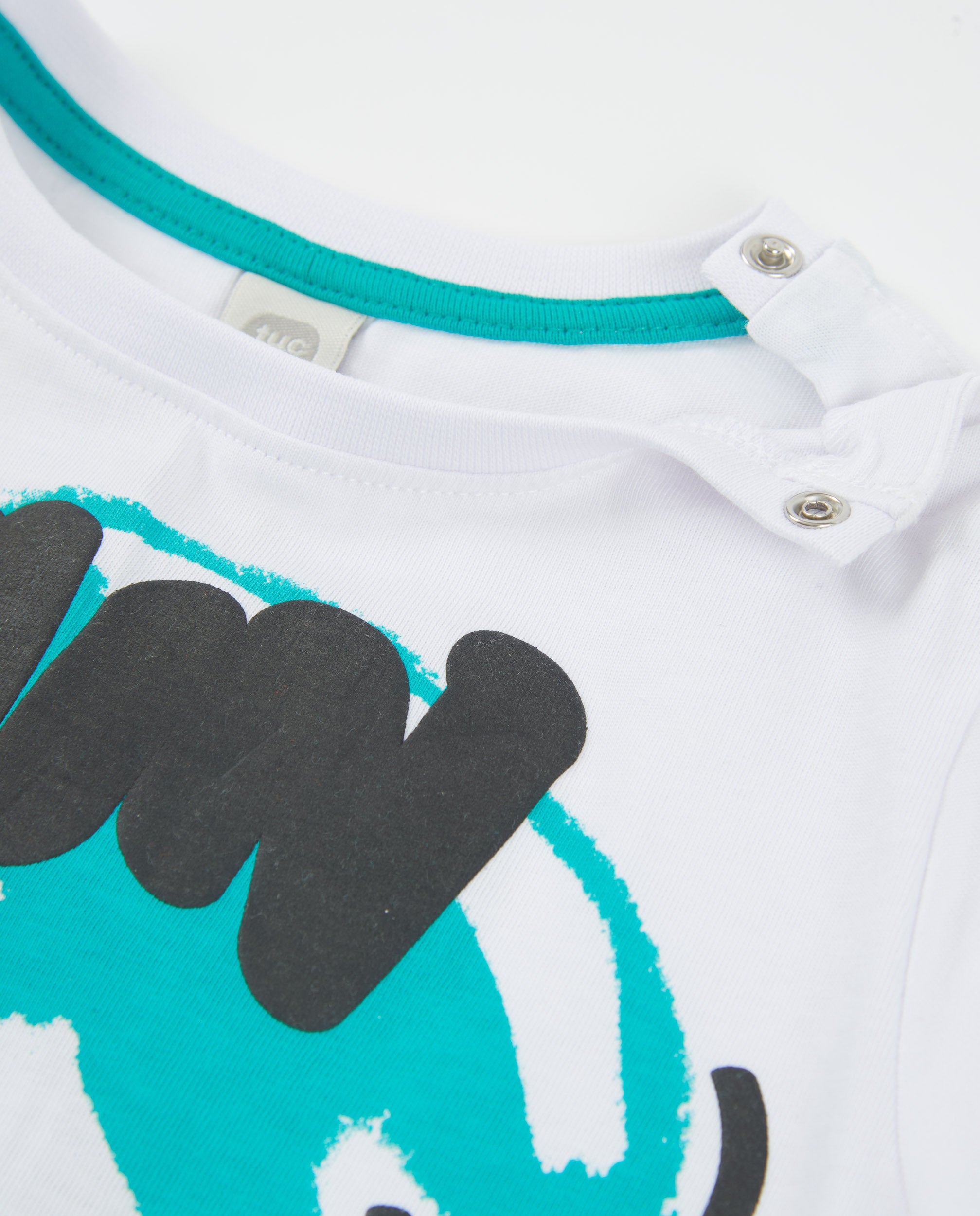 Camiseta de niño de punto y diseño surfero
