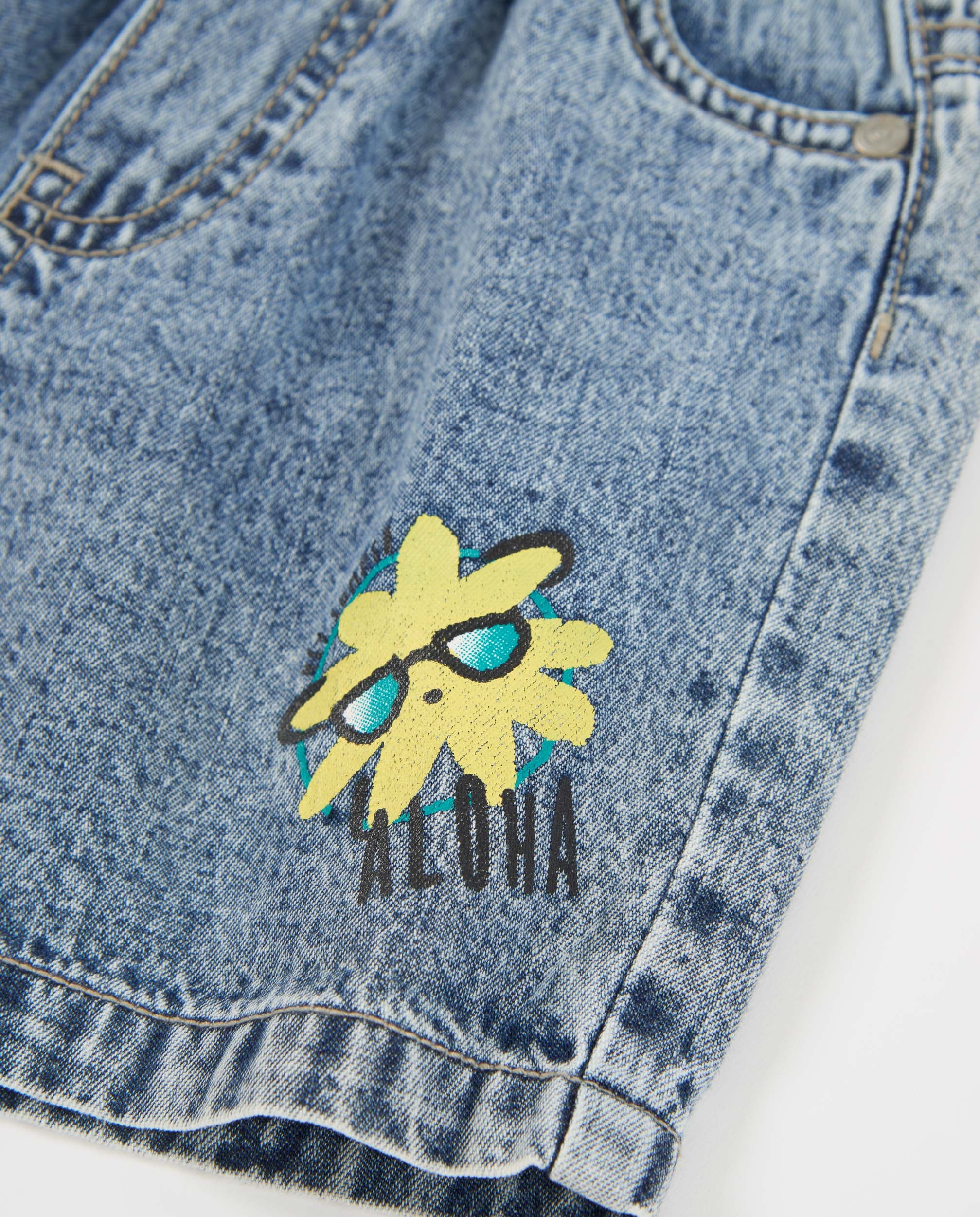 Bermuda de niño de plana en denim