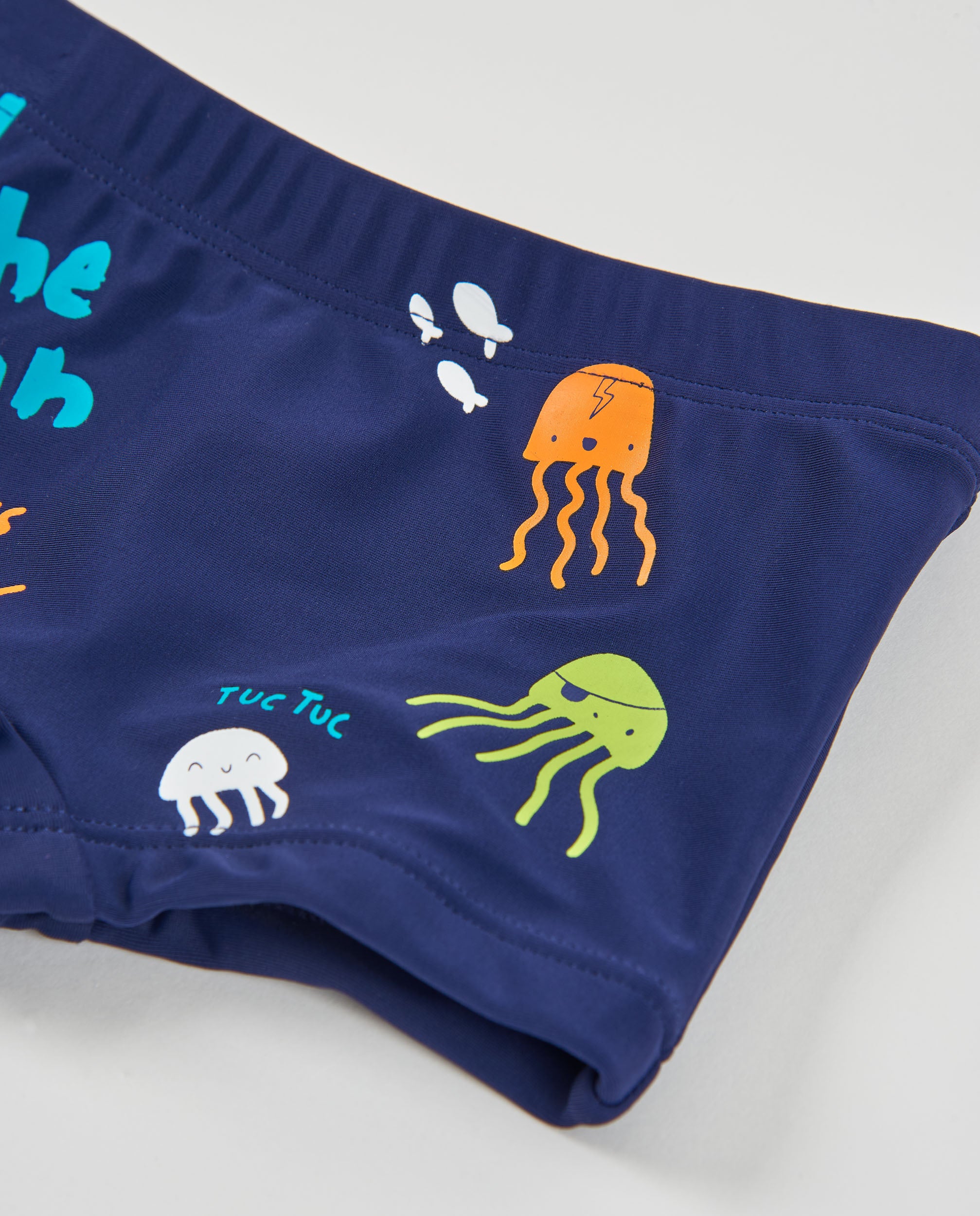 Bañador de niño de punto con aleta decorativa