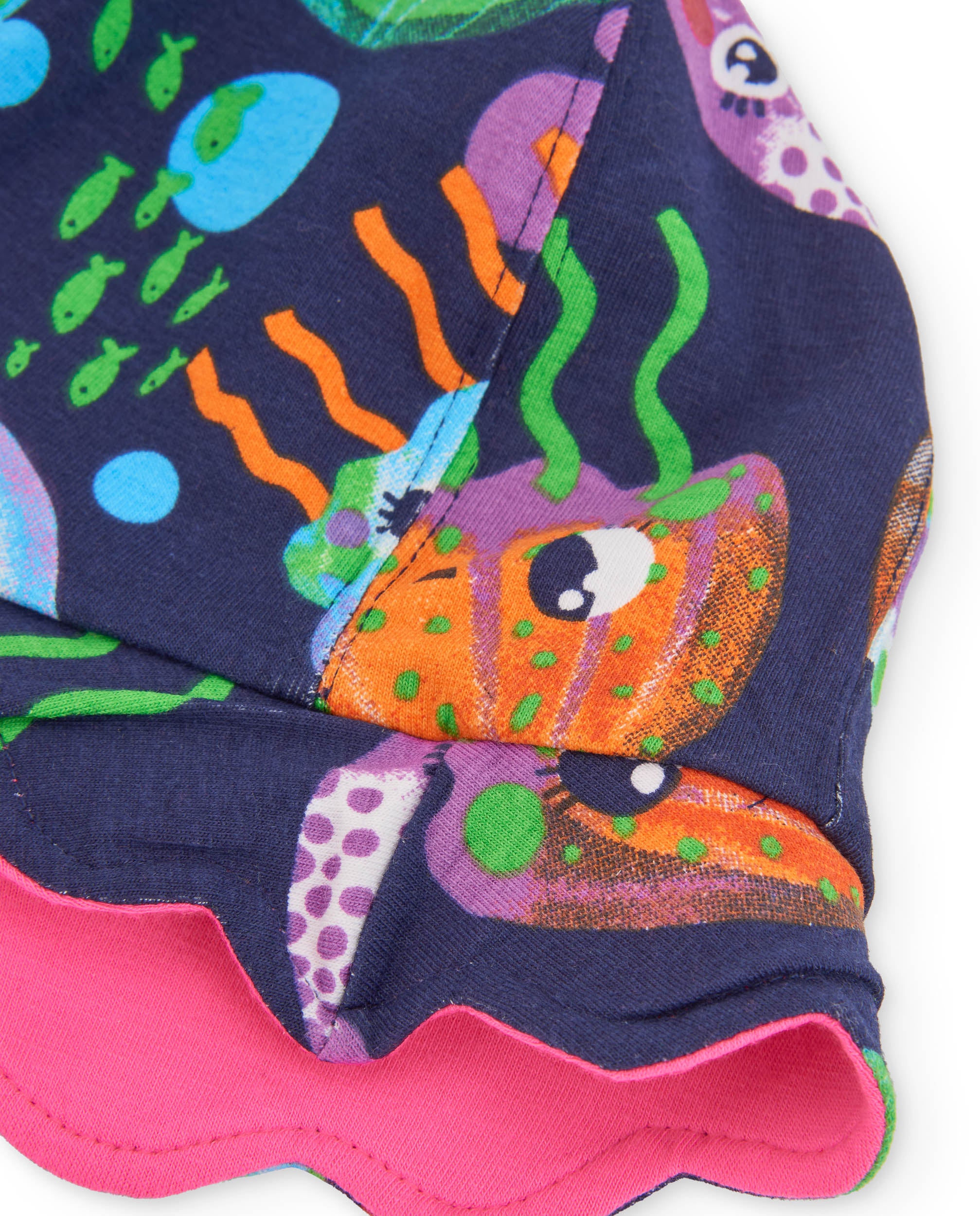 Gorro de niña de punto y diseño reversible