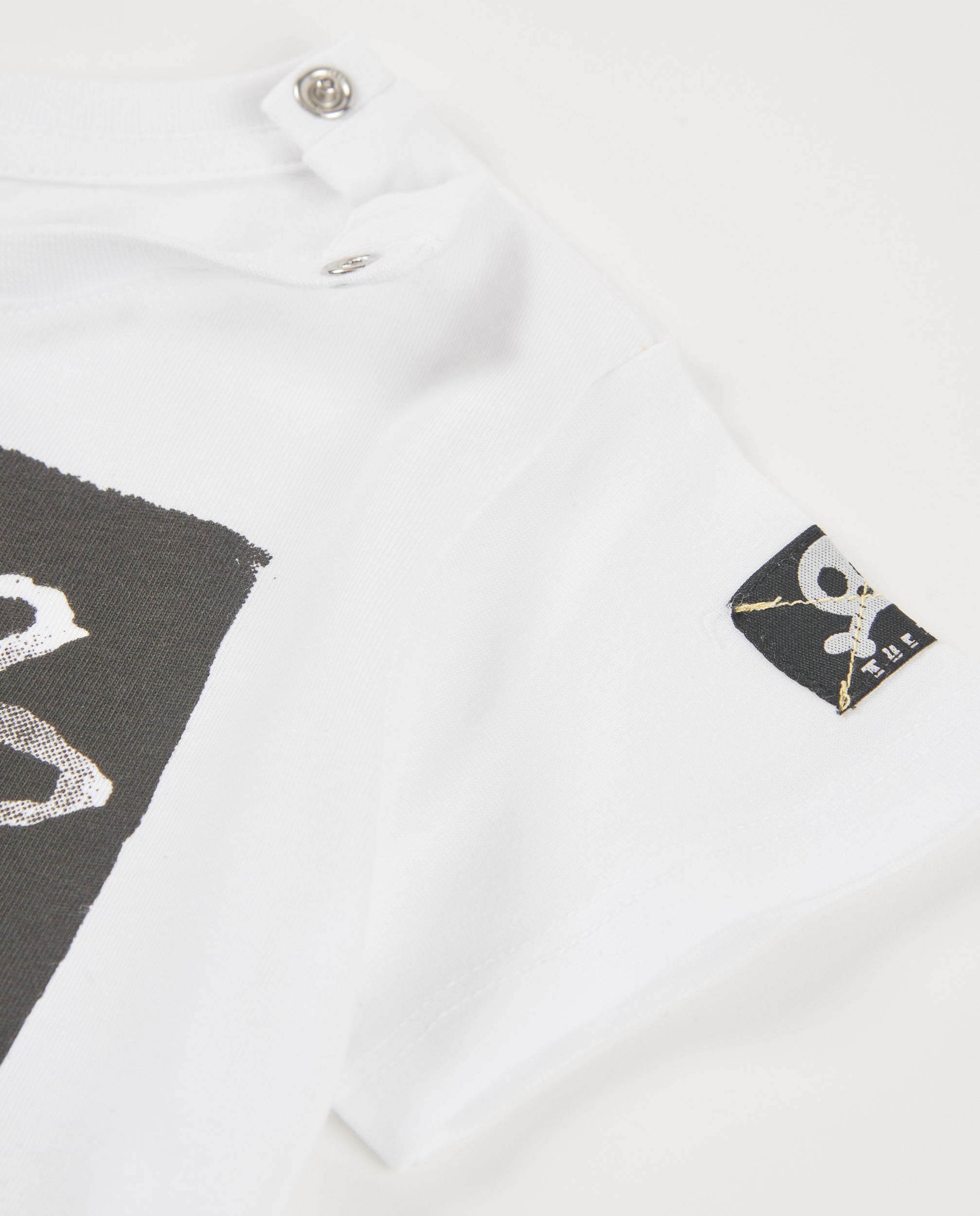 Camiseta de niño de punto con gráfico frontal