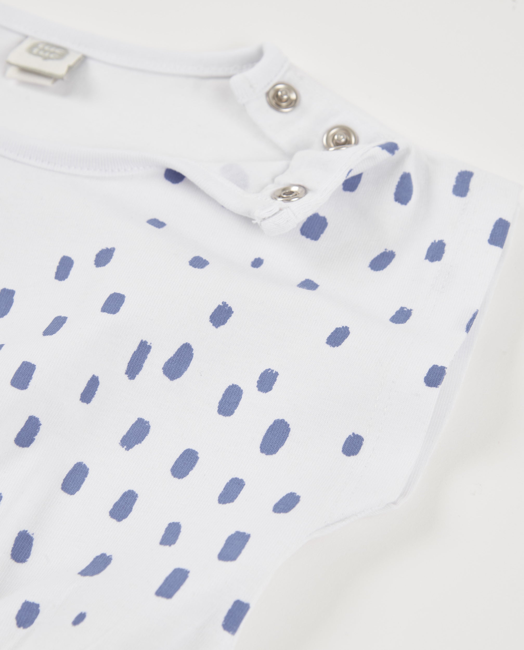 Vestido de niña de punto con cintura elástica
