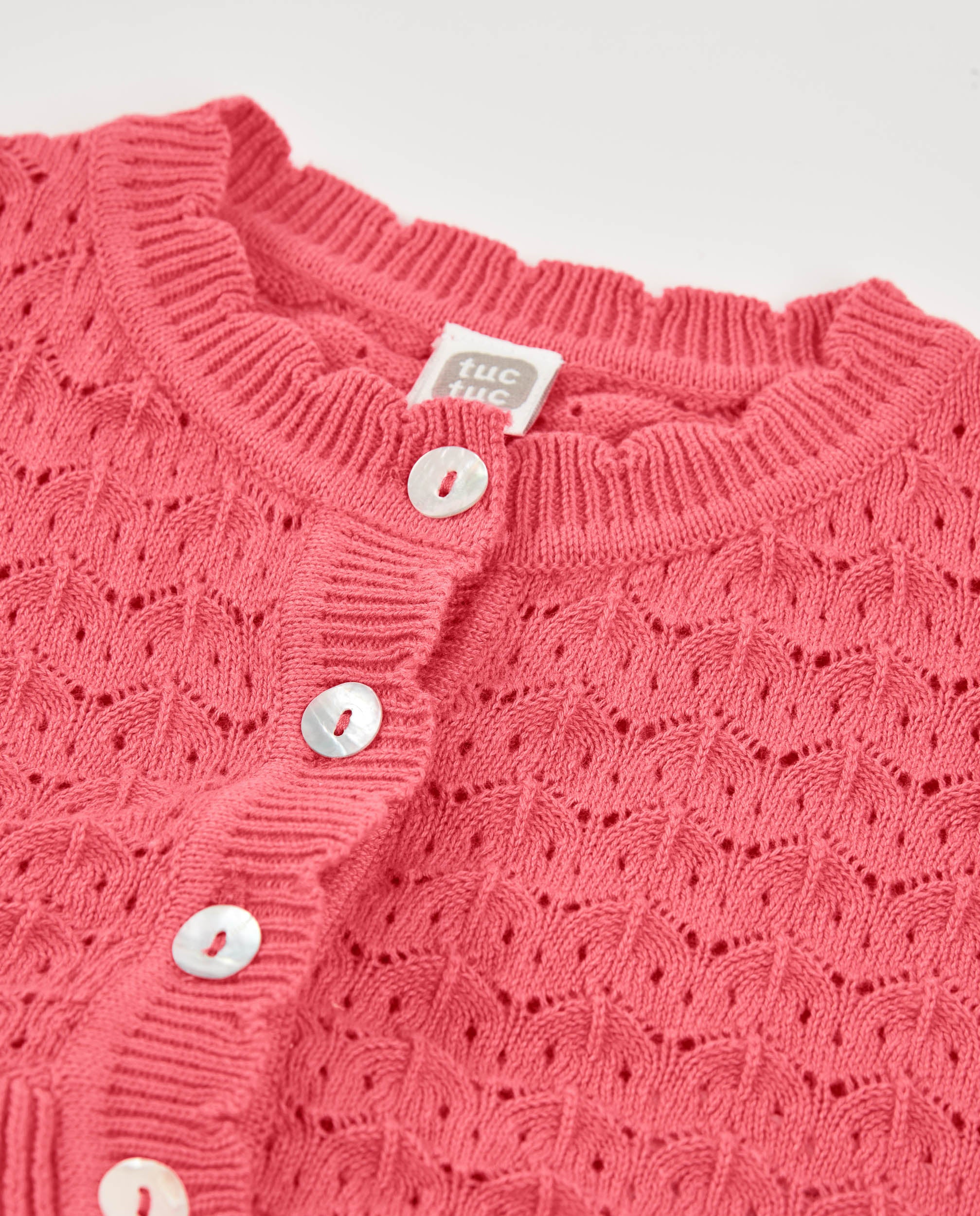 Chaqueta de niña de tricot con silueta corta